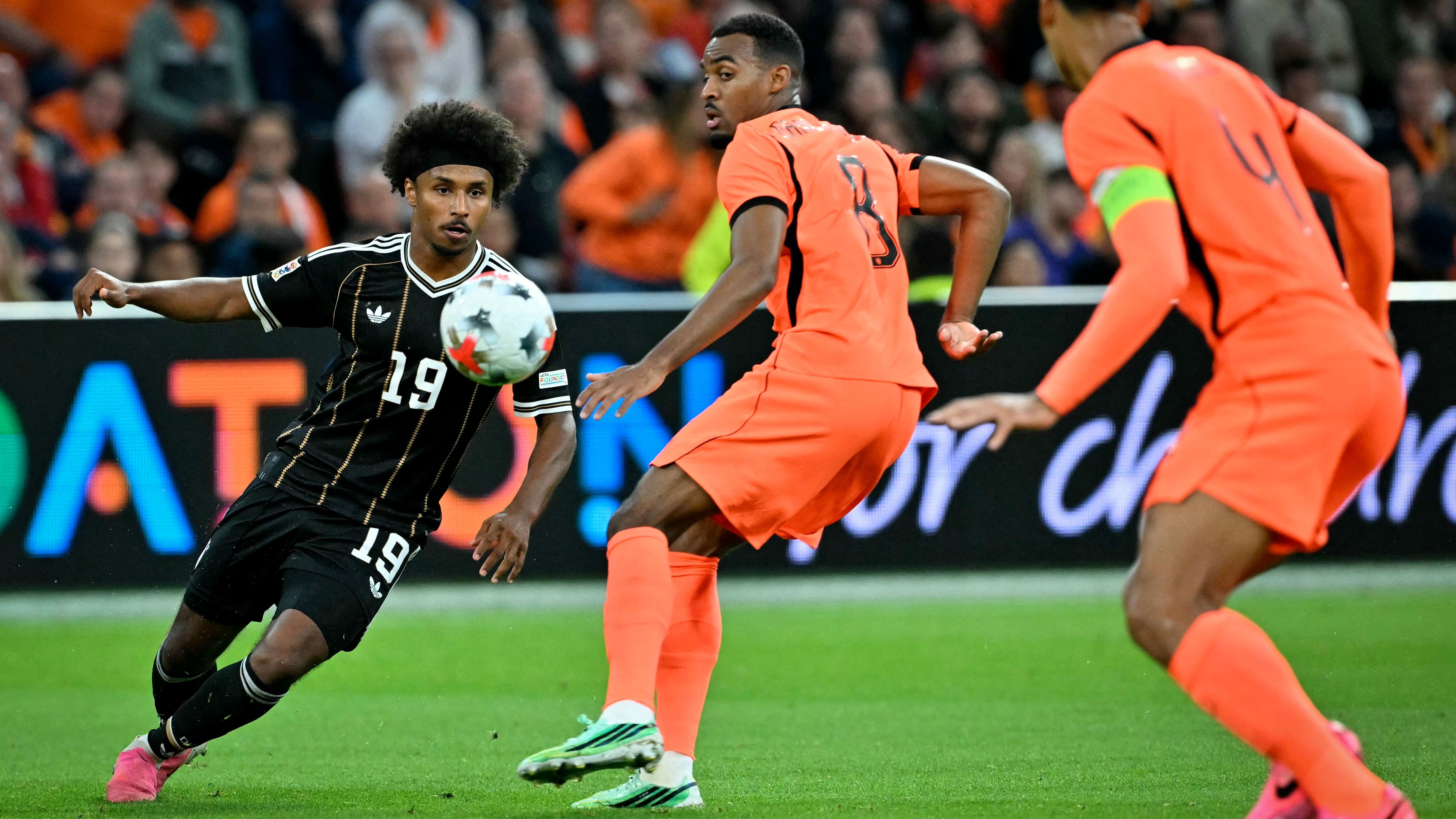 FBL-EUR-NATIONS-NED-GER