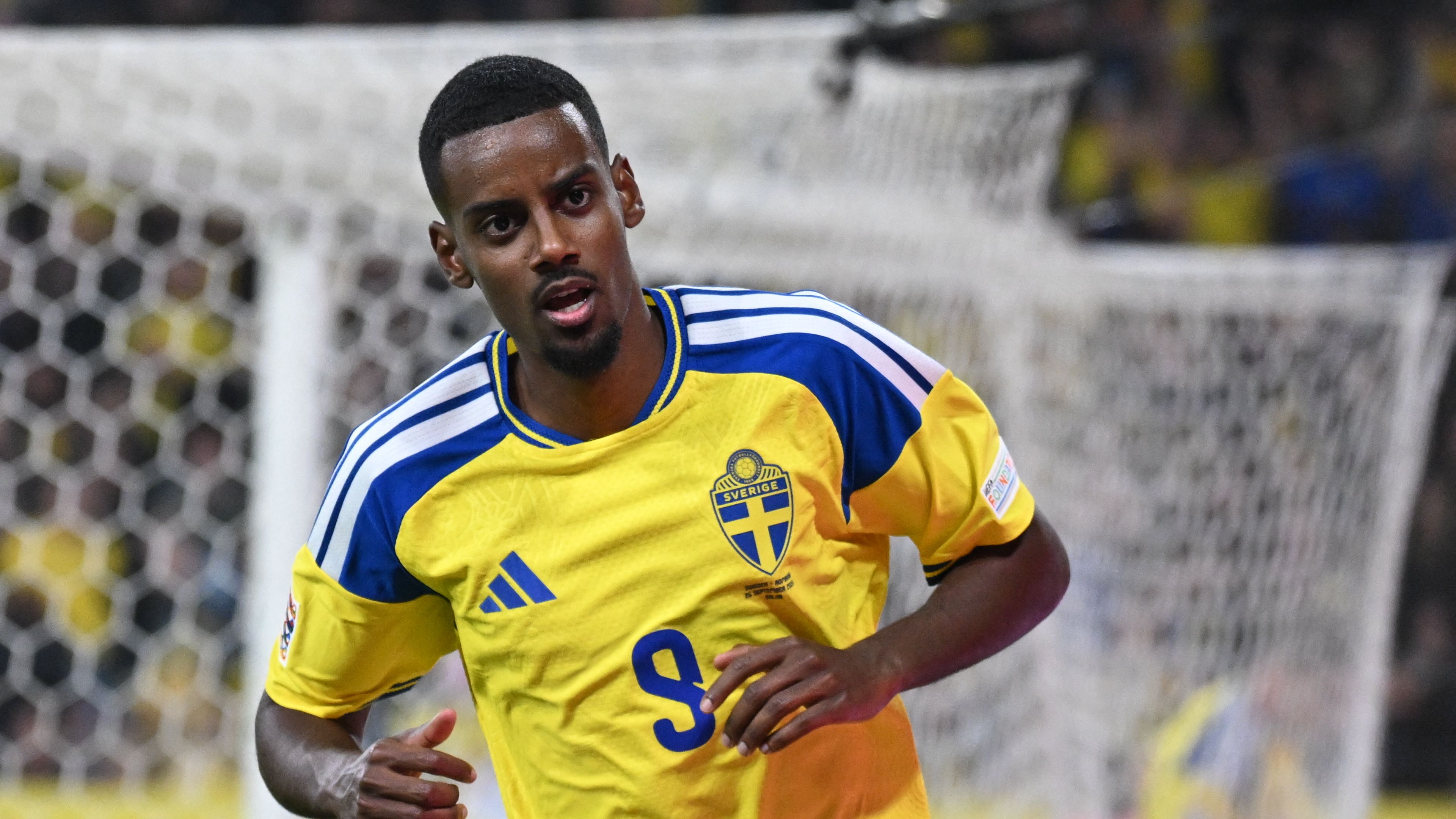 FBL-EUR-NATIONS-SWE-ROU