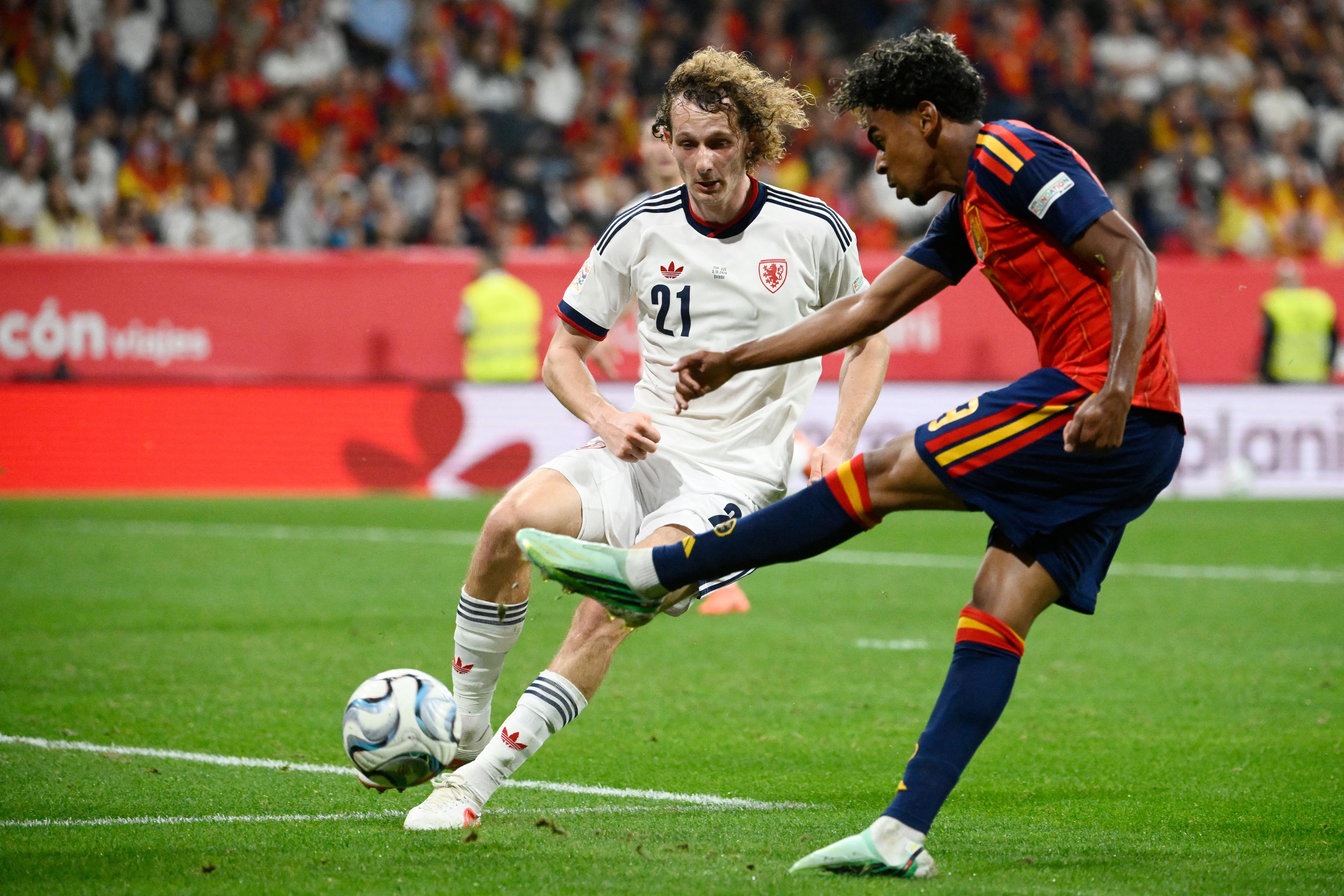 FBL-EUR-NATIONS-ESP-CZE