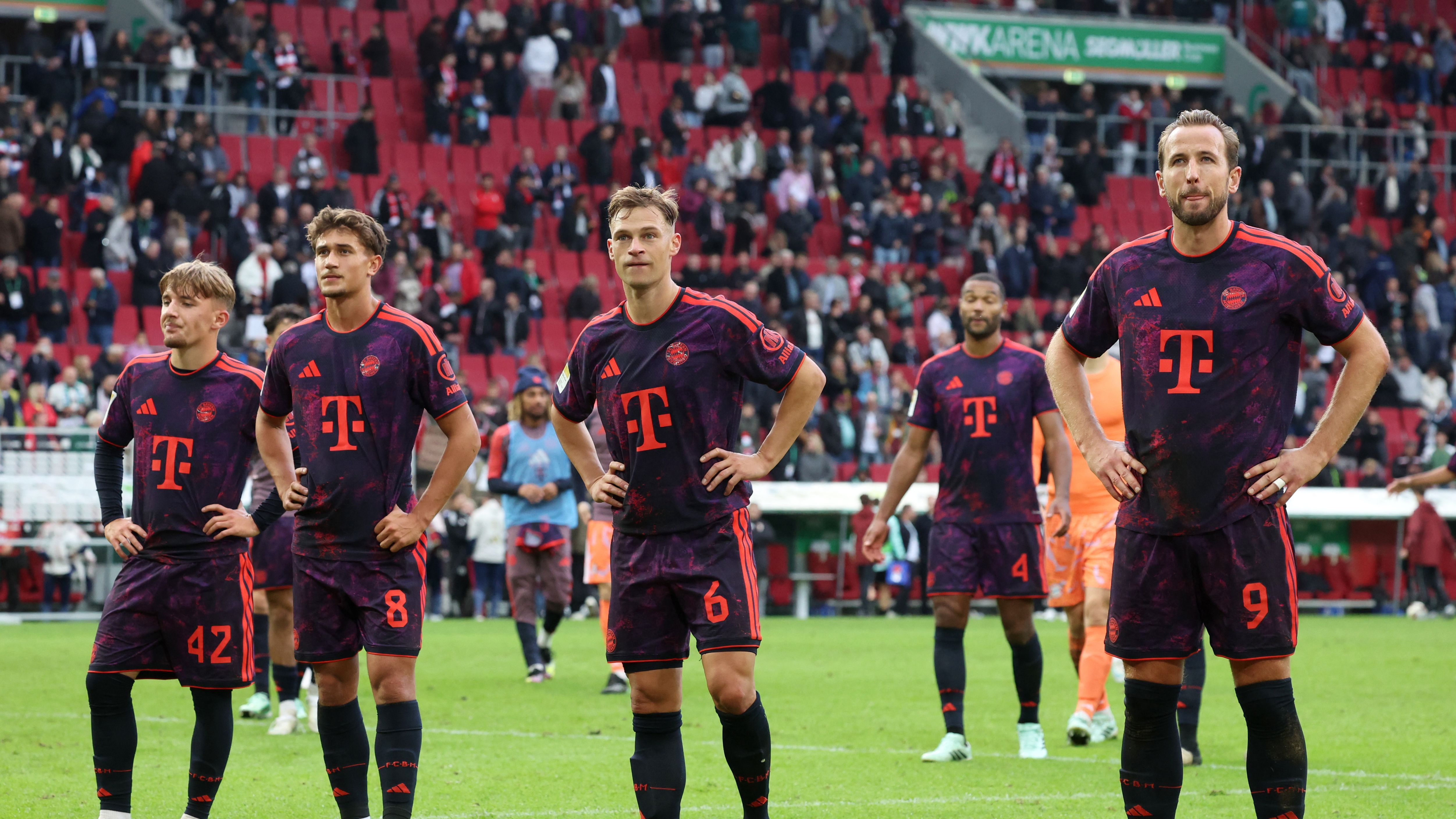 FBL-GER-BUNDESLIGA-AUGSBURG-BAYERN MUNICH