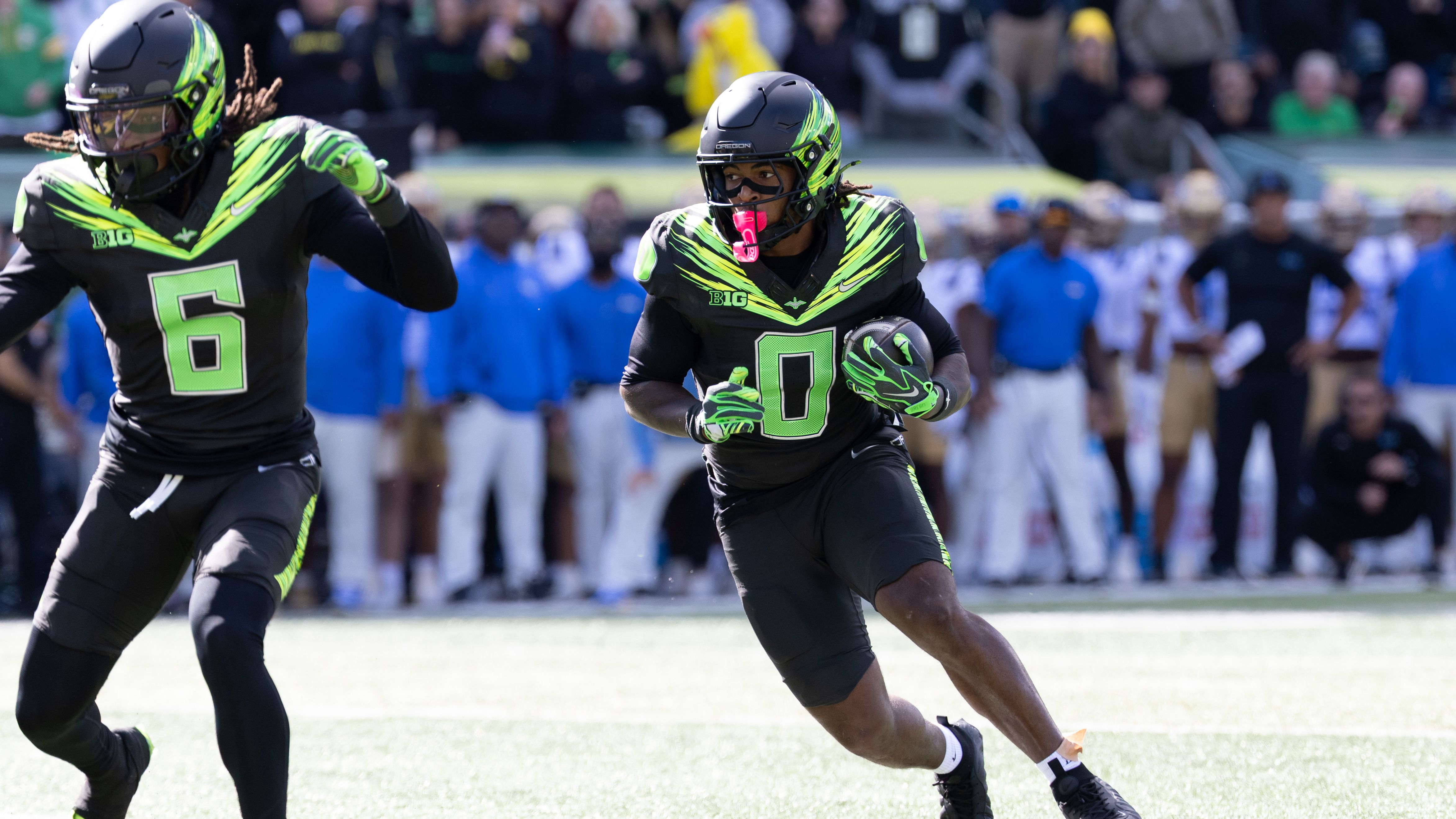 UCLA v Oregon