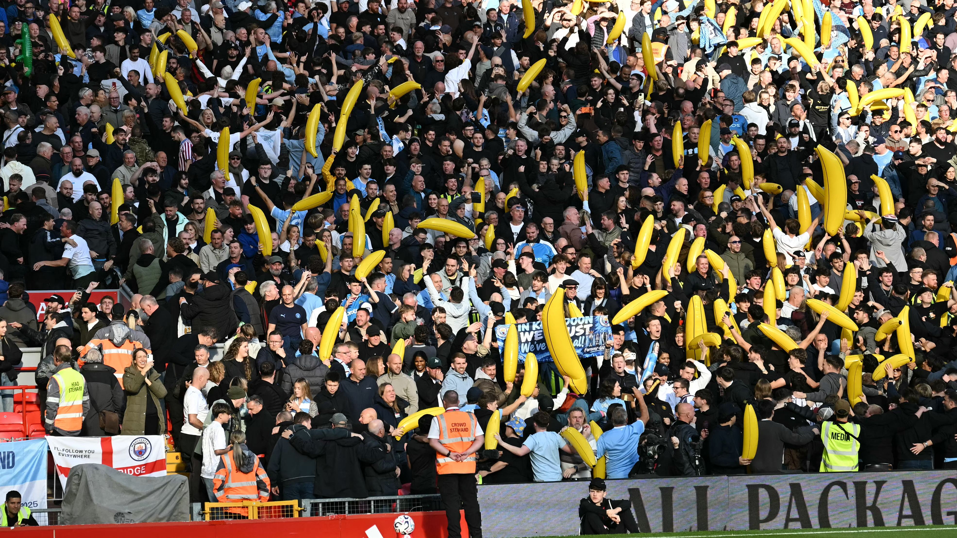 FBL-ENG-PR-LIVERPOOL-MAN CITY