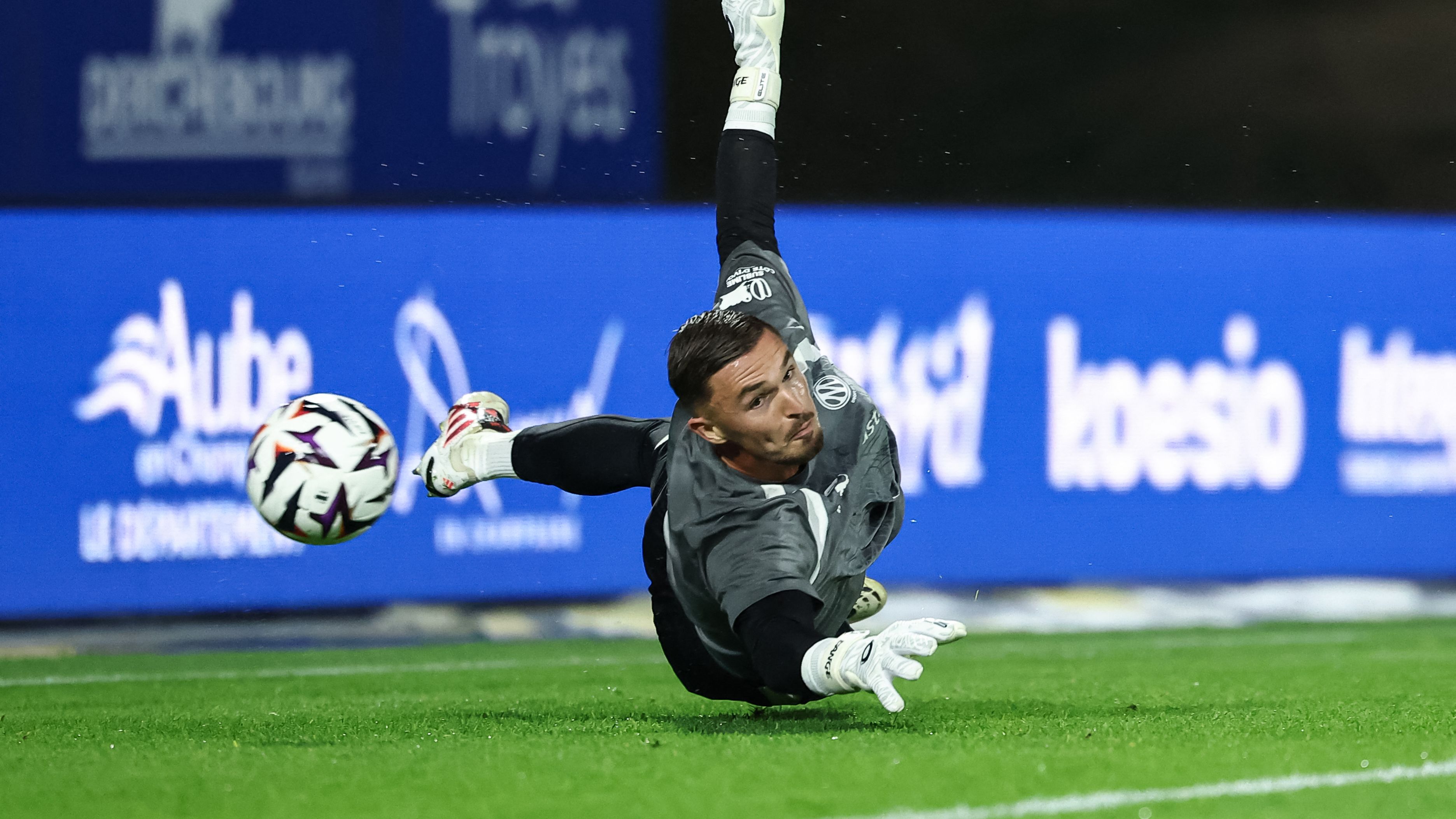 FBL-FRA-LIGUE1-TROYES-MARSEILLE