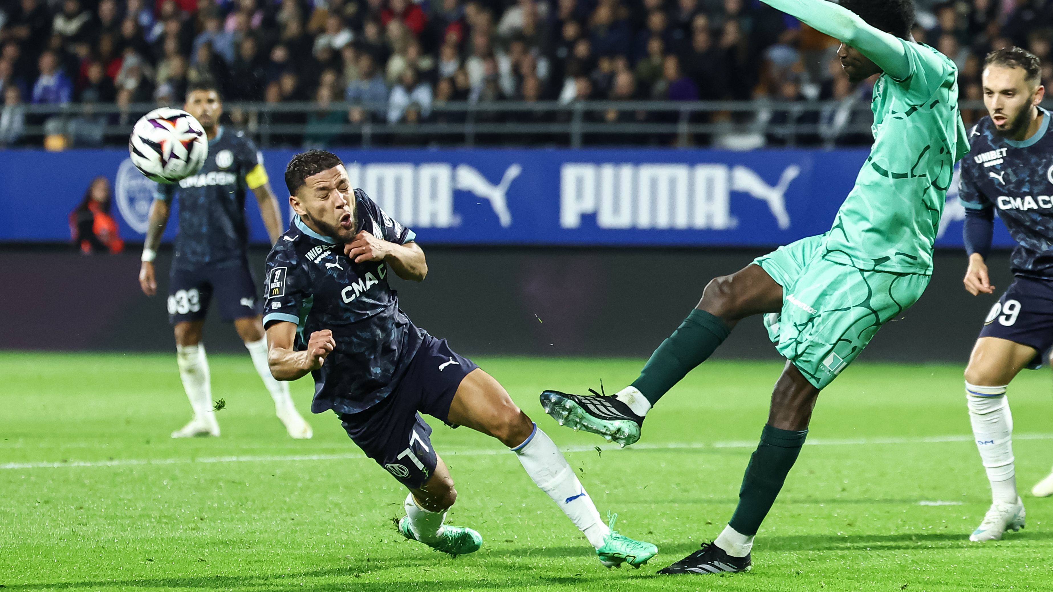FBL-FRA-LIGUE1-TROYES-MARSEILLE