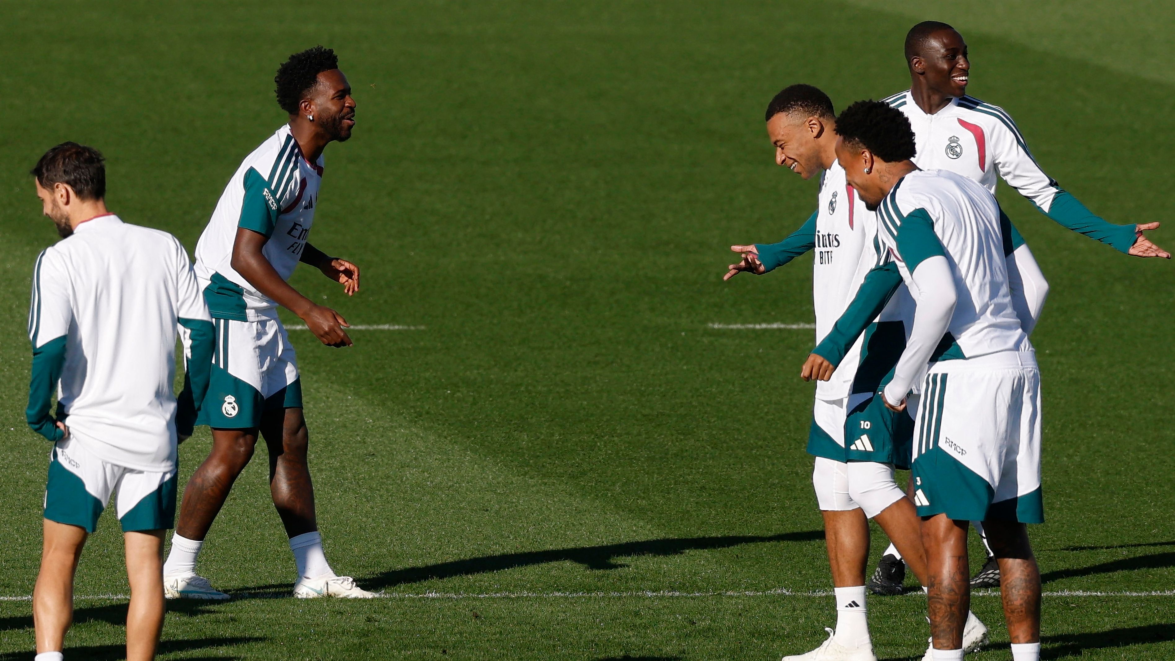 FBL-EUR-C1-REAL MADRID-TRAINING