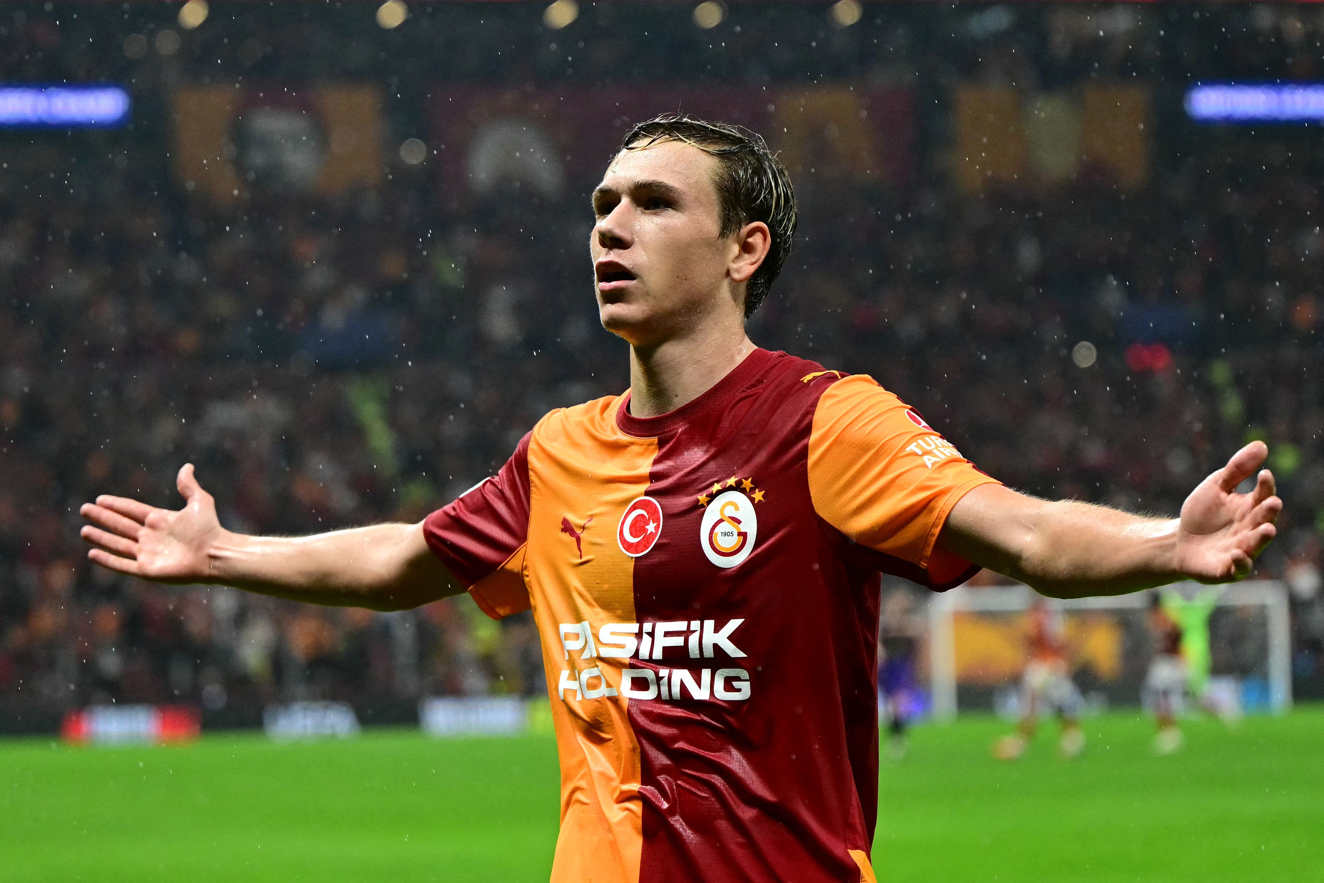 FBL-EUR-C1-GALATASARAY-BARCELONA