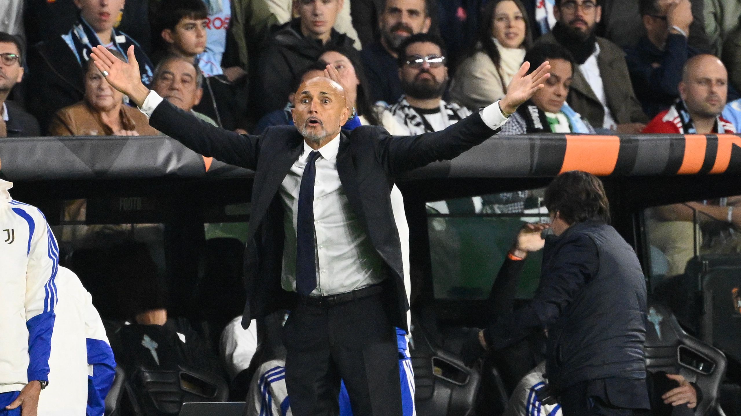 FBL-EUR-C3-CELTA-JUVENTUS
