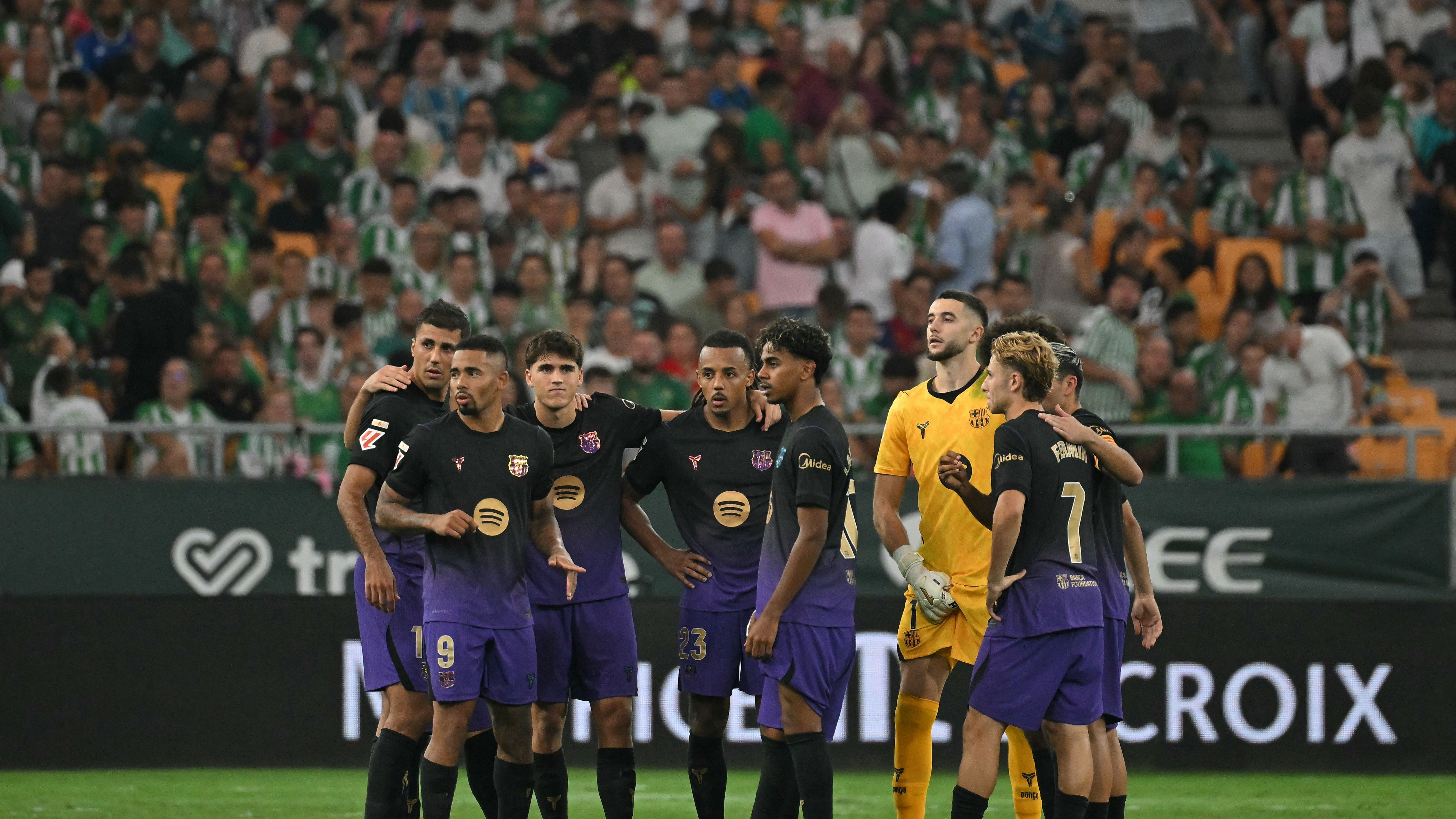 FBL-ESP-LIGA-BETIS-BARCELONA