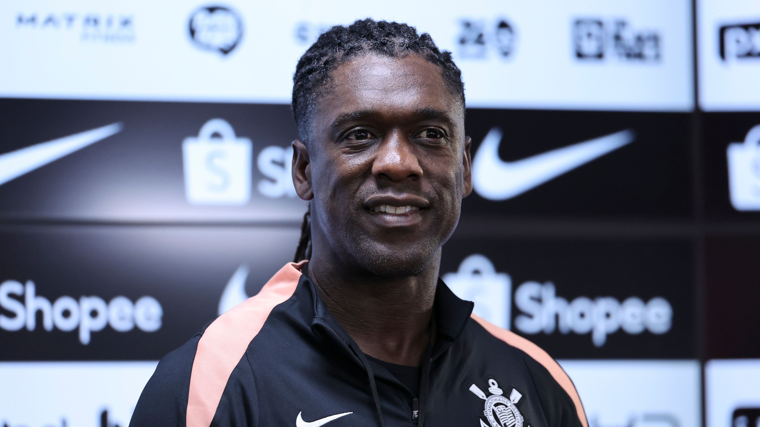 Corinthians Unveils Clarence Seedorf As New Coach