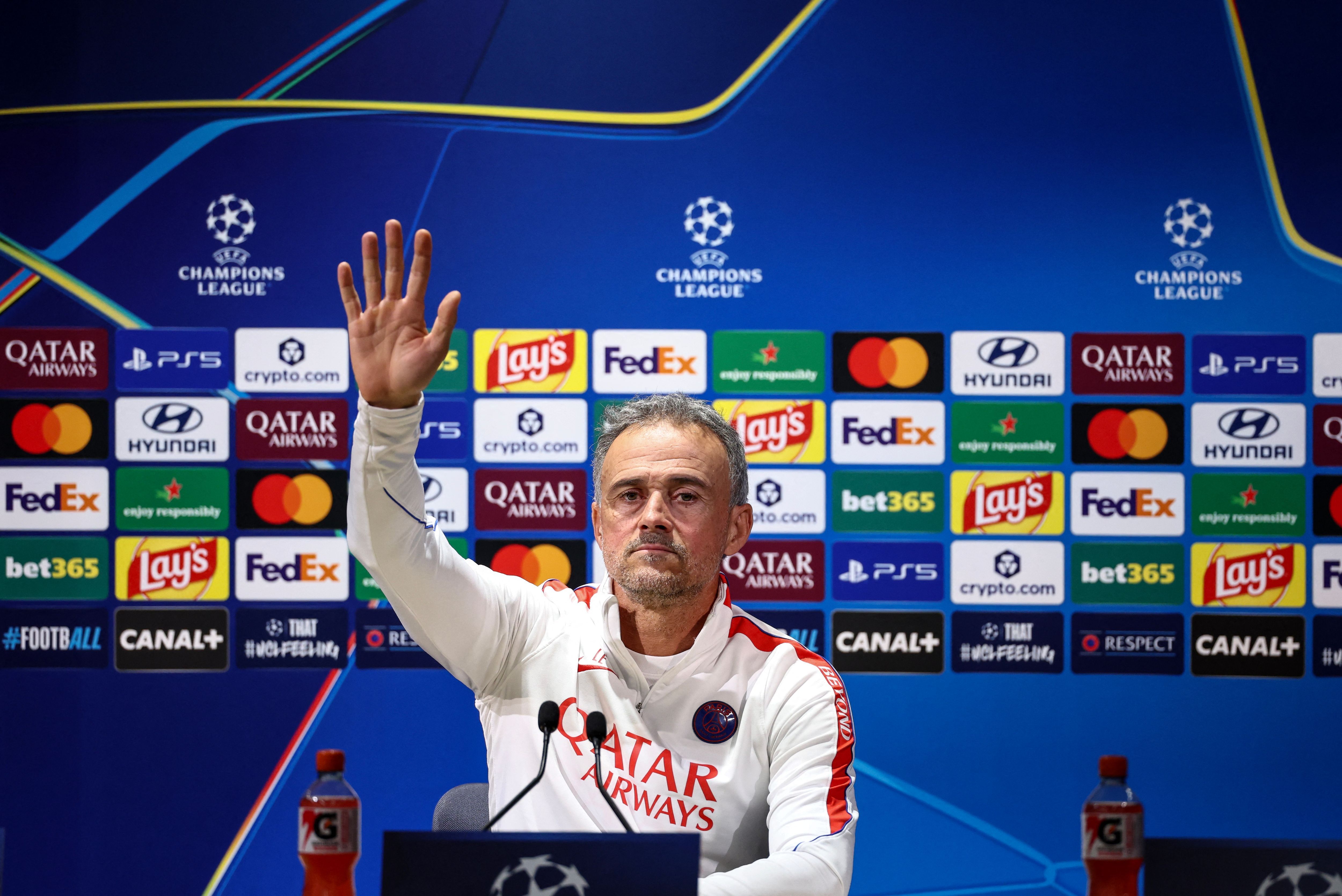 FBL-EUR-C1-PSG-PRESSER