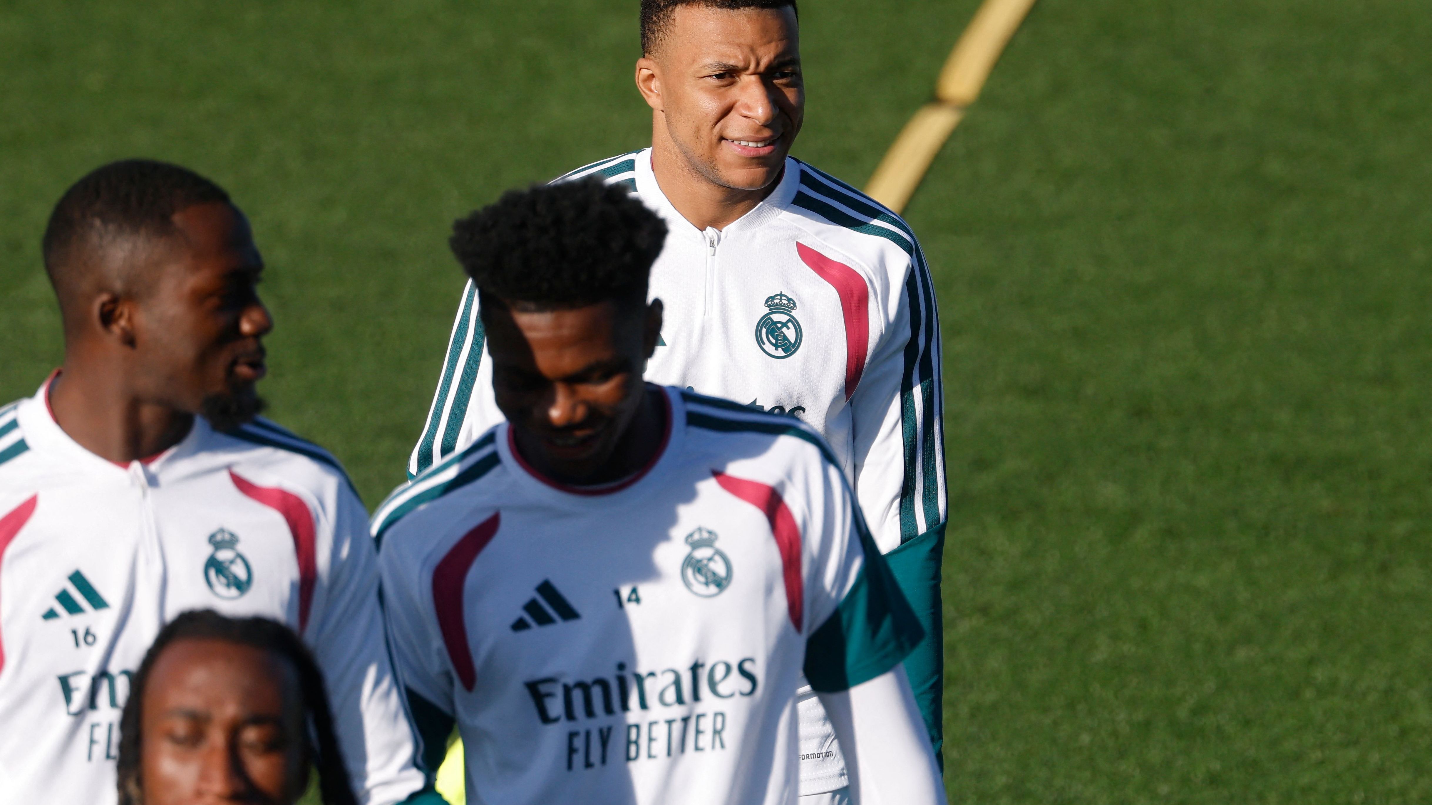 FBL-EUR-C1-REAL MADRID-TRAINING