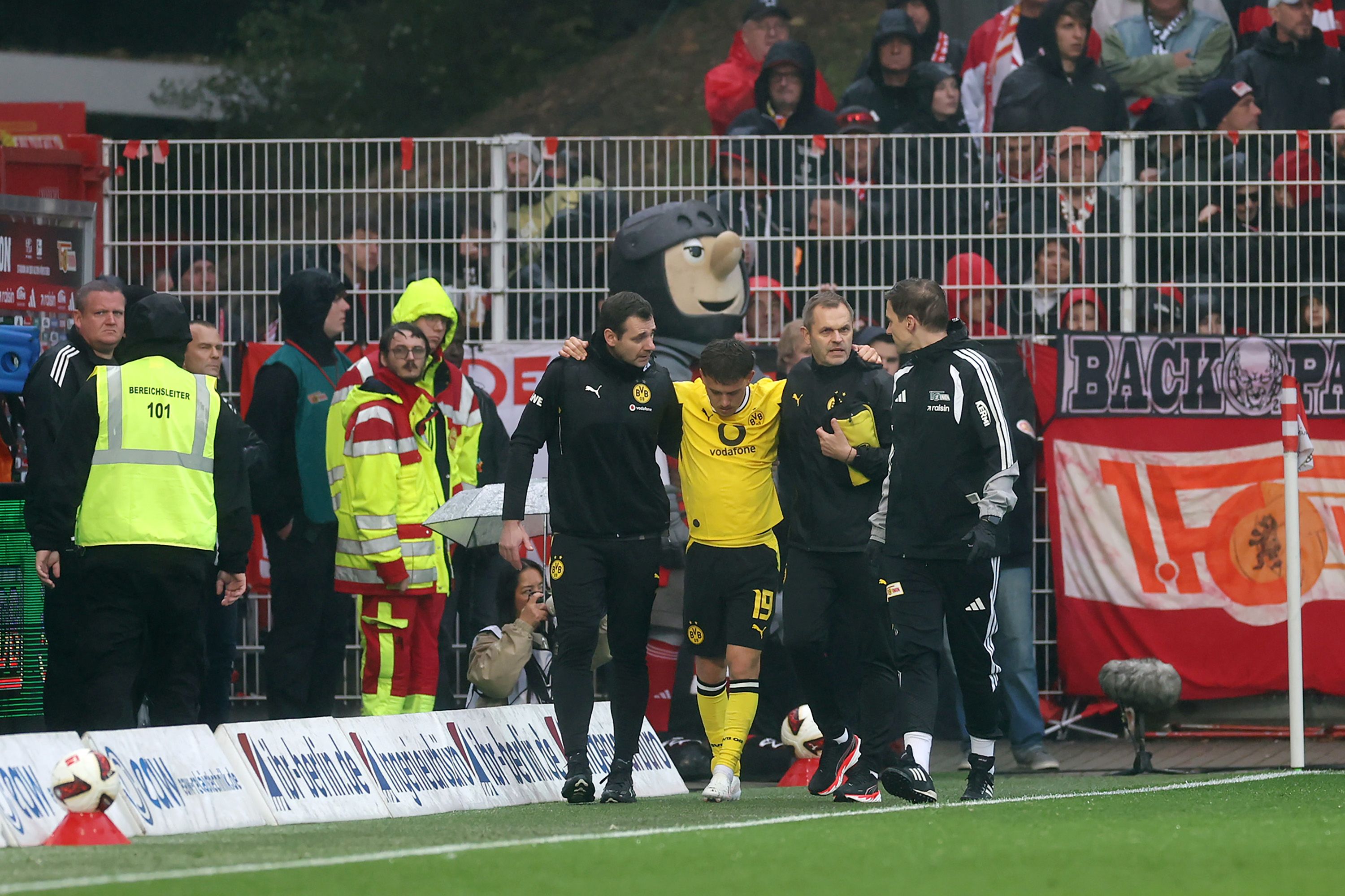 1. FC Union Berlin v Borussia Dortmund - Bundesliga 2026/27