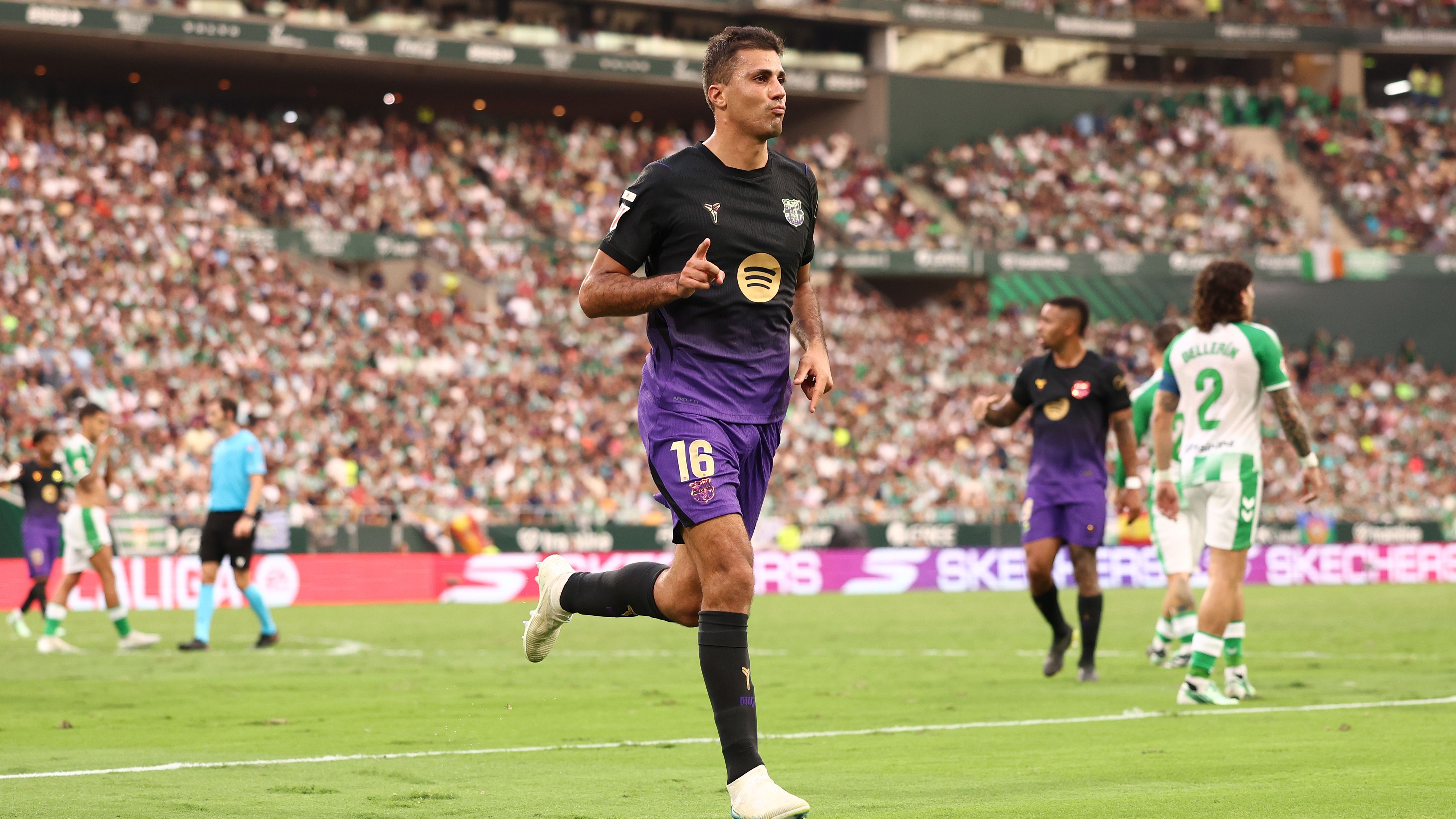 Real Betis Balompie v FC Barcelona - LaLiga EA Sports 2026/27