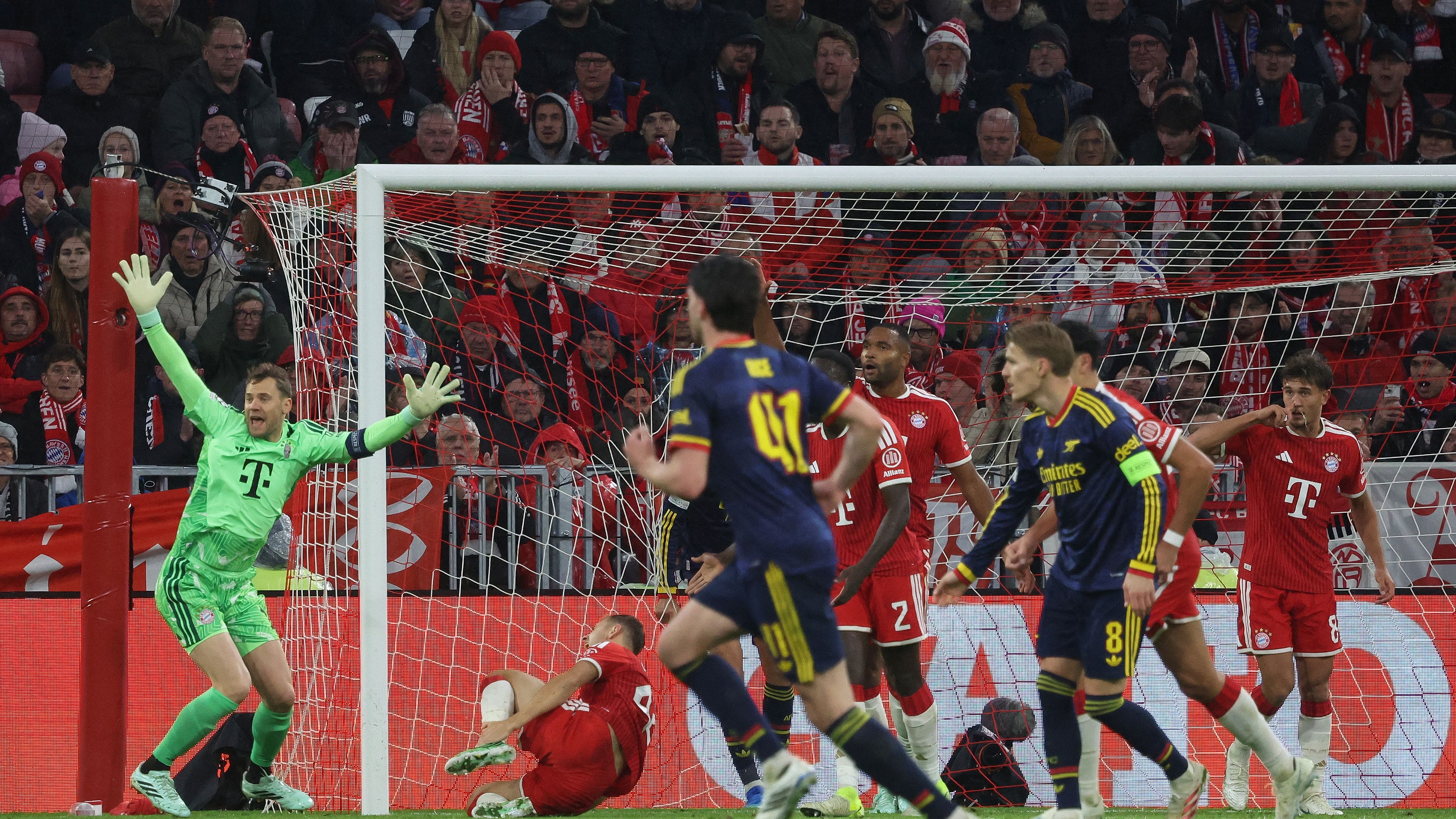 FBL-EUR-C1-BAYERN MUNICH-ARSENAL