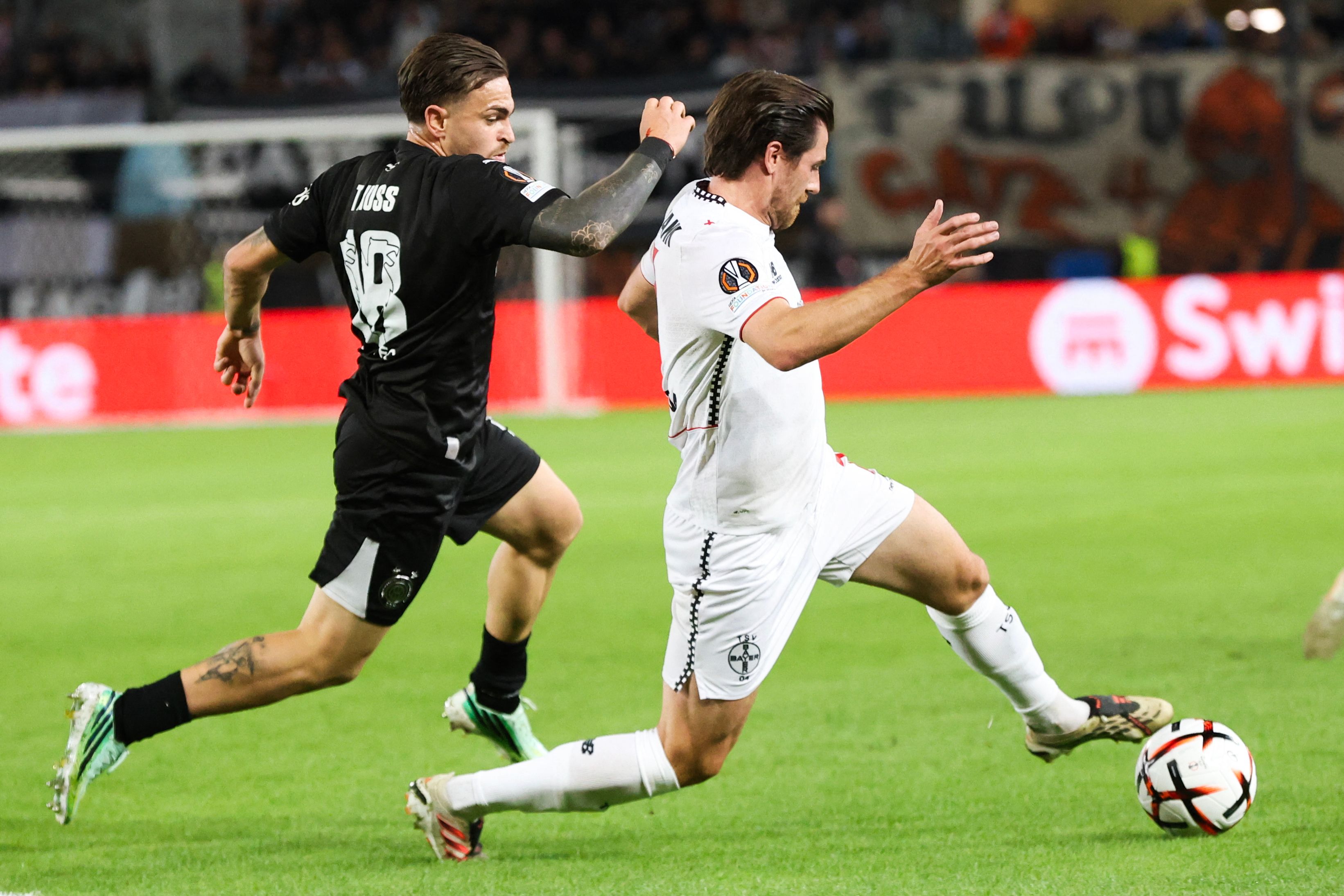 FBL-EUR-C3-OFI-LEVERKUSEN