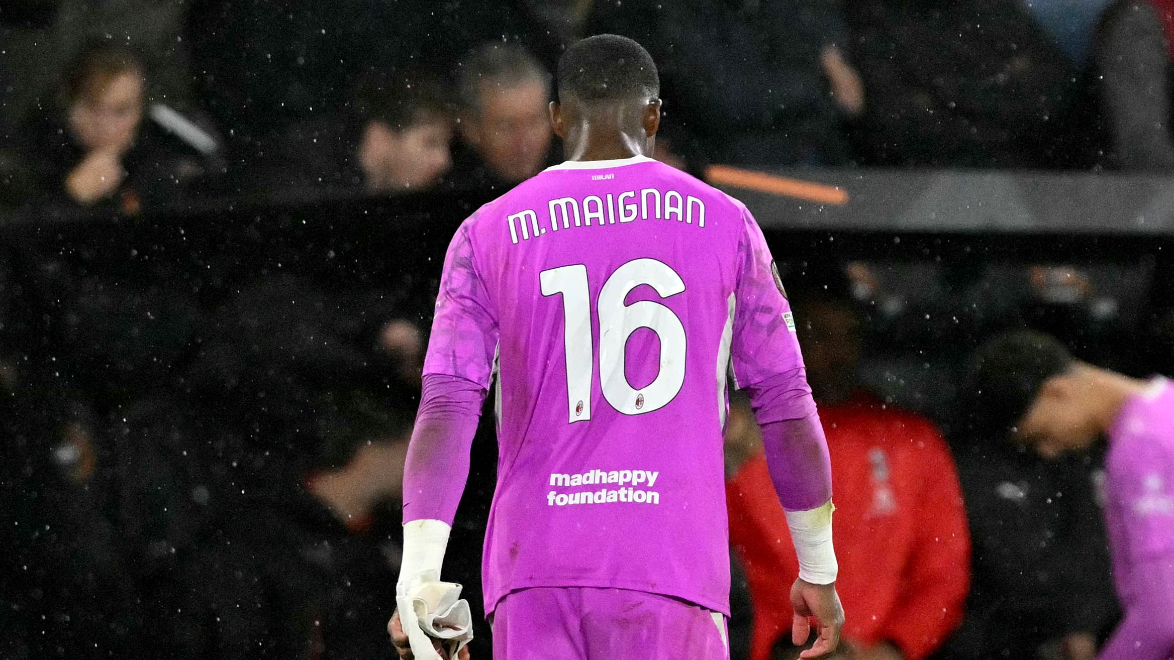 FBL-EUR-C3-BOURNEMOUTH-AC MILAN