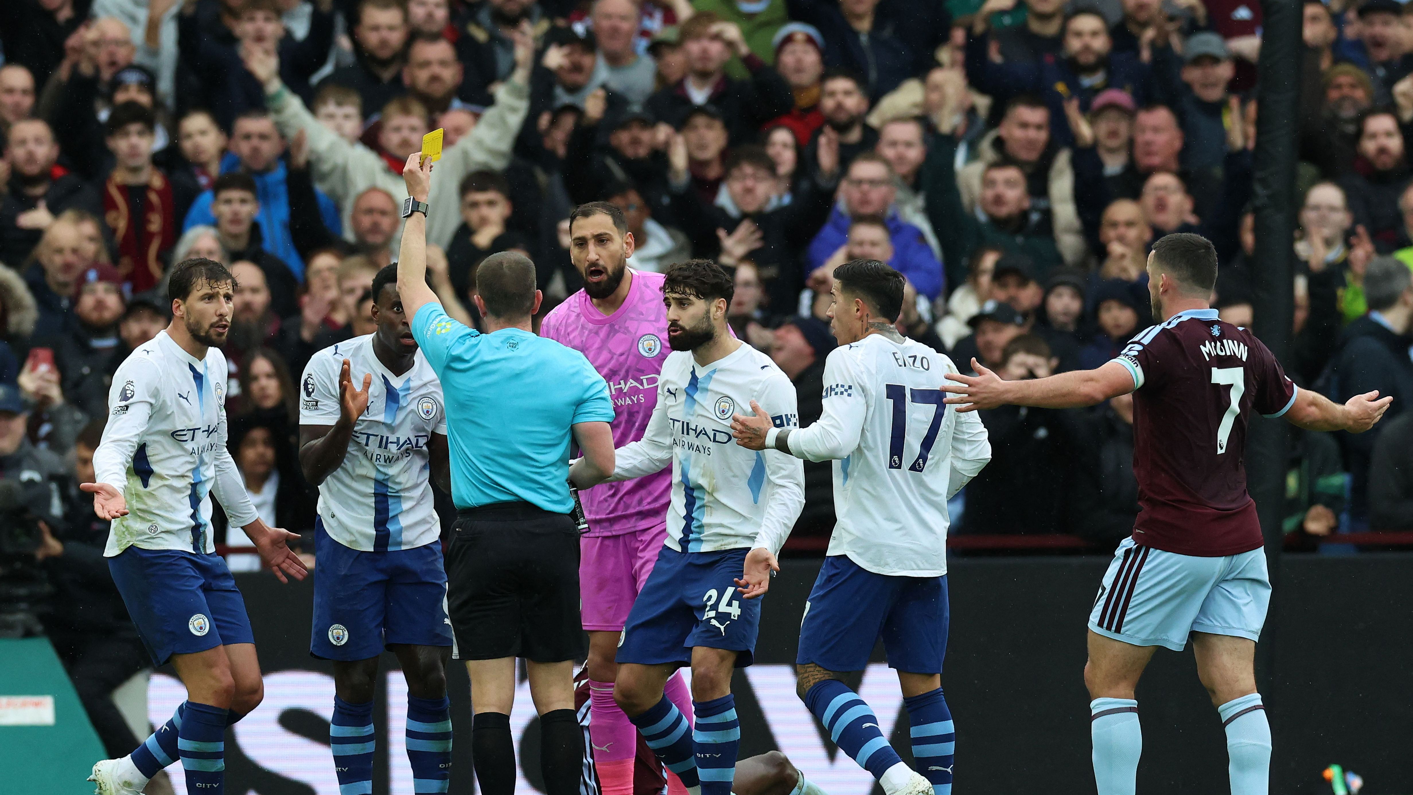 FBL-ENG-PR-ASTON VILLA-MAN CITY