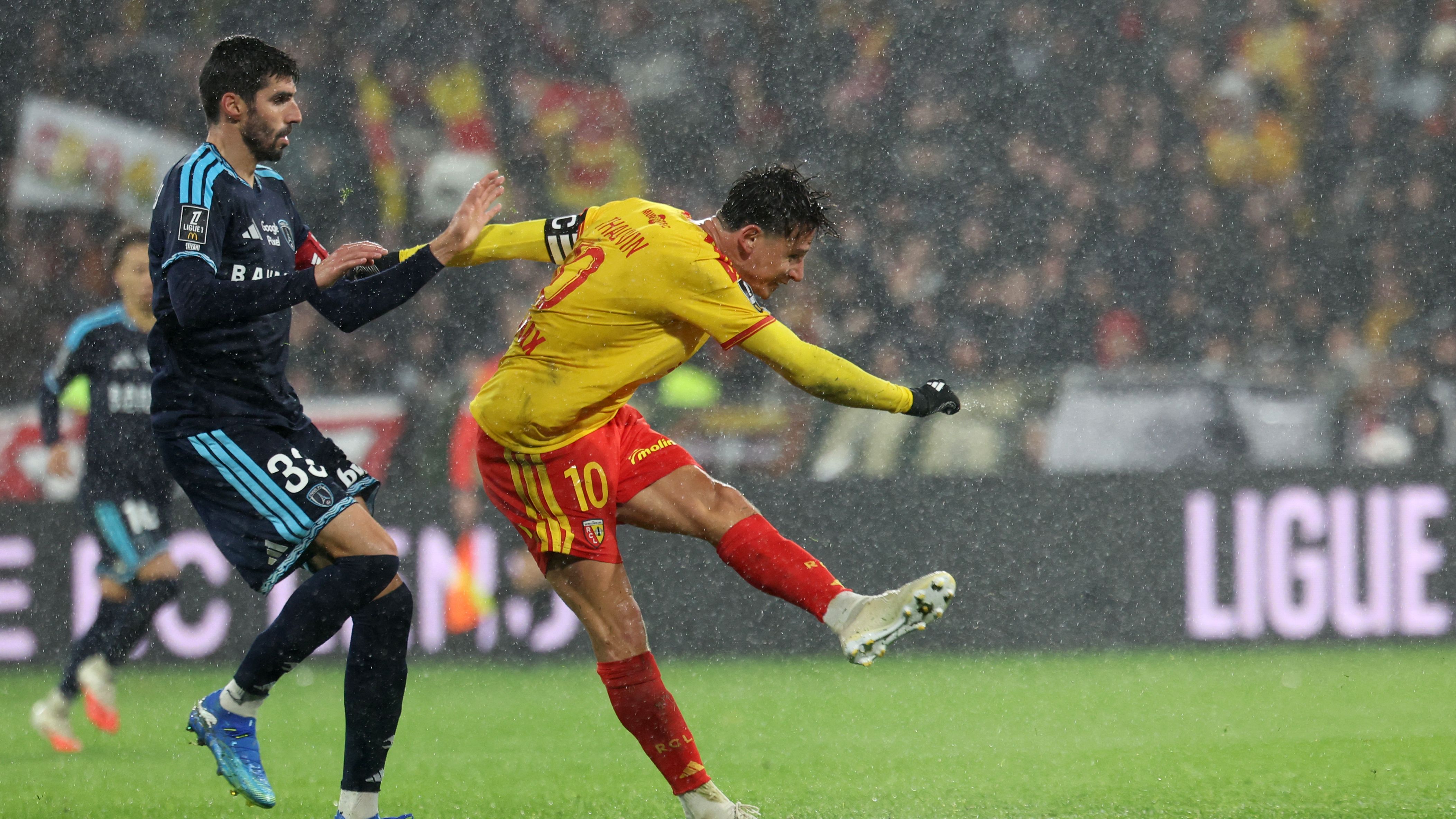 FBL-FRA-LIGUE1-LENS-PARIS FC
