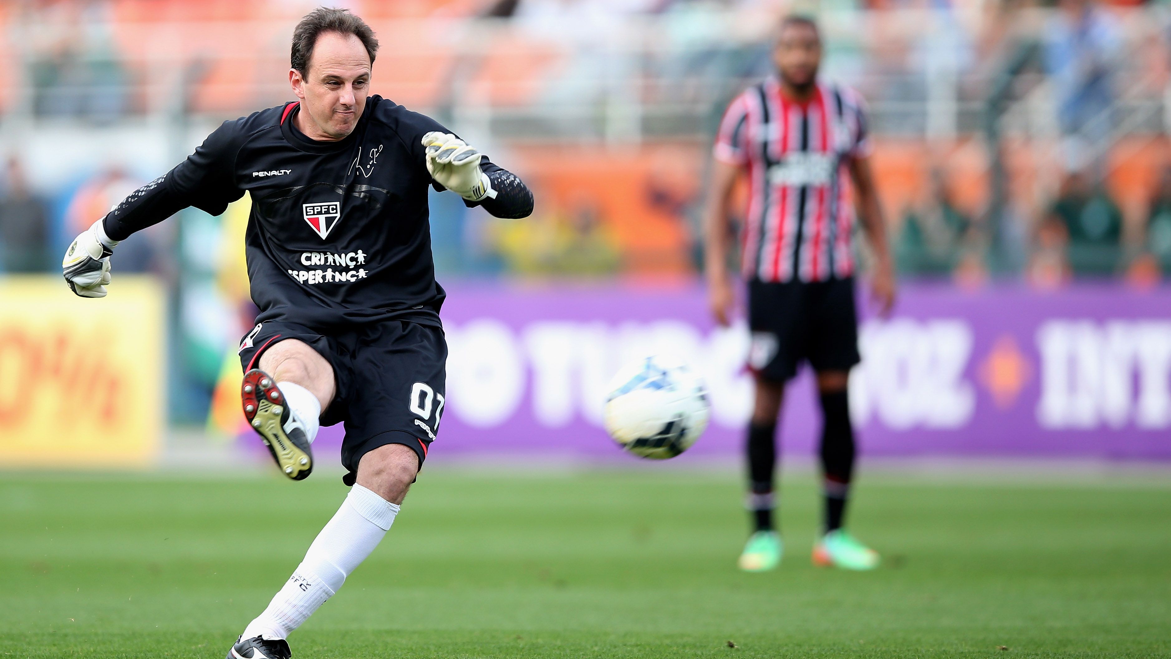 Palmeiras v Sao Paulo - Brasileirao Series A 2014