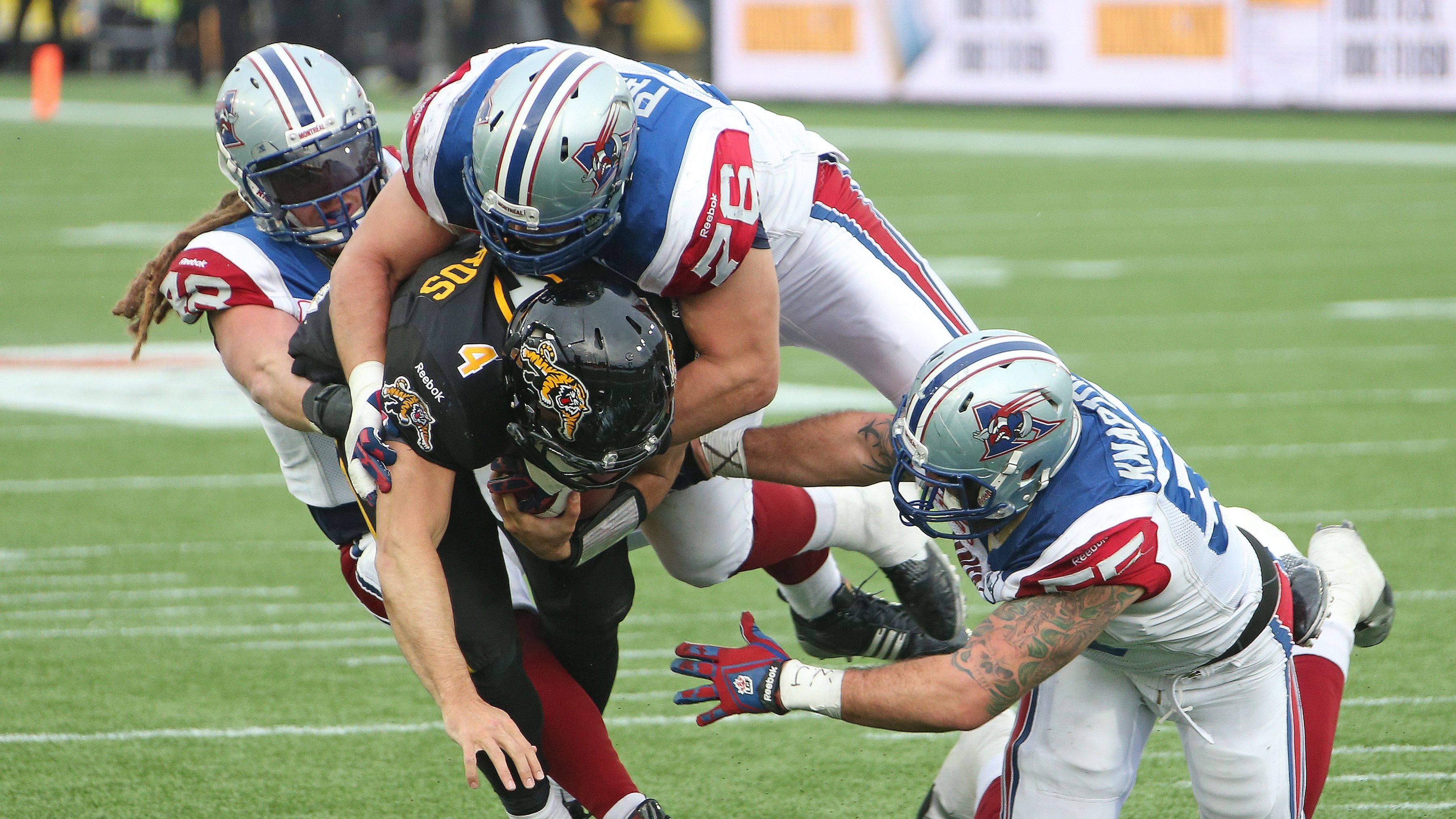 Division Finals - Montreal Alouettes v Hamilton Tiger-Cats