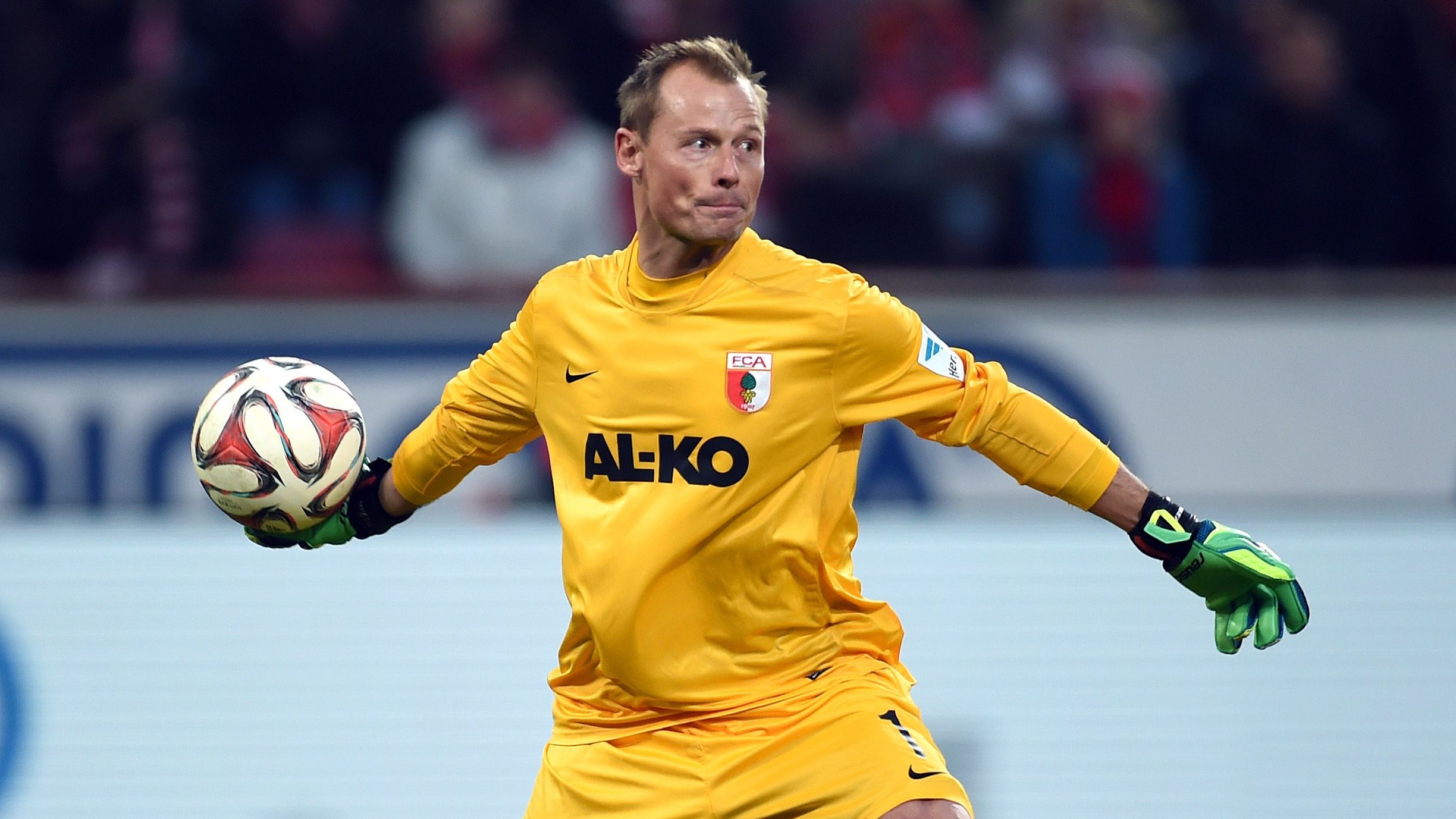 FBL-GER-BUNDESLIGA-COLOGNE-AUGSBURG