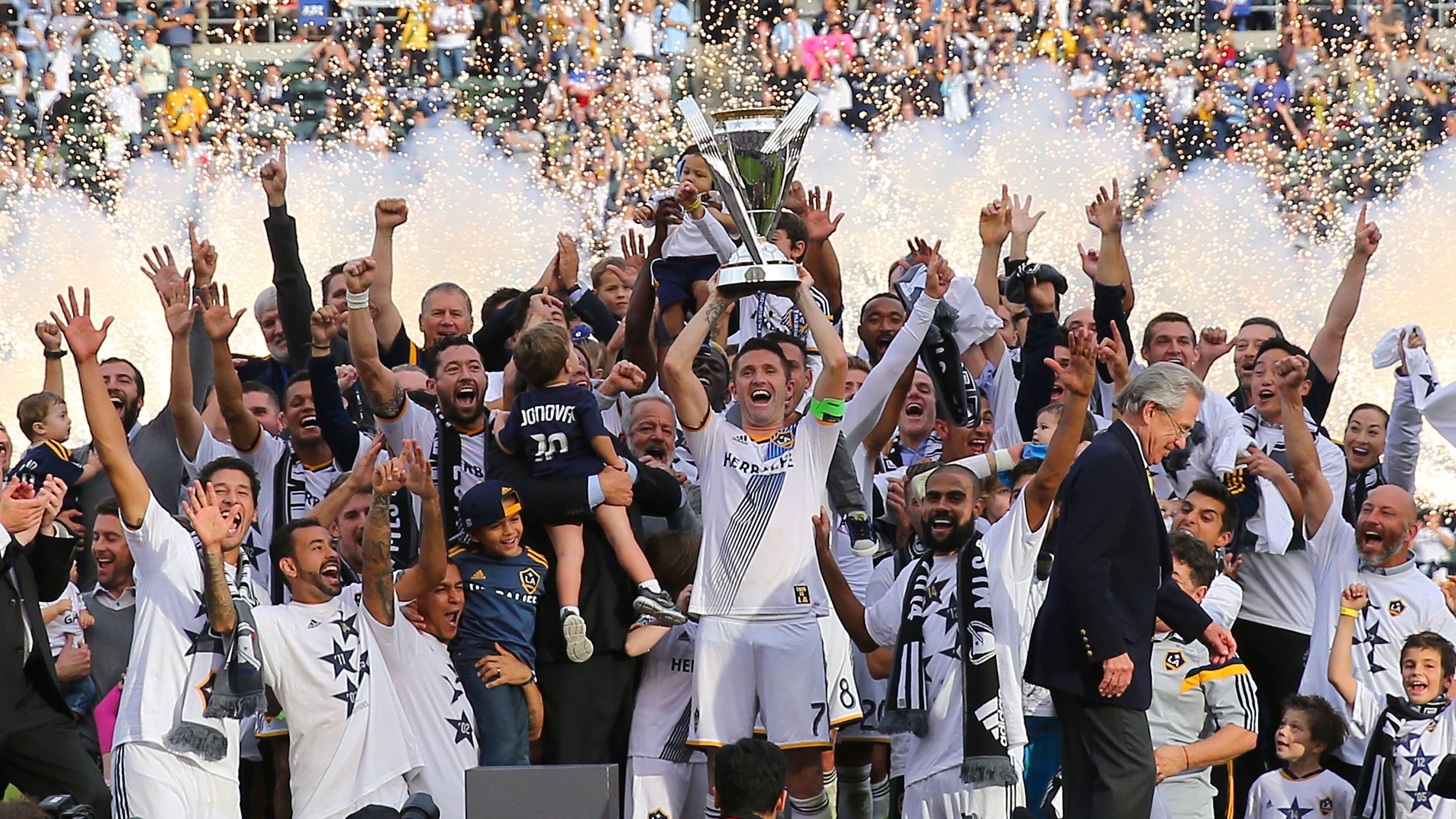 2014 MLS Cup - New England Revolution v Los Angeles Galaxy