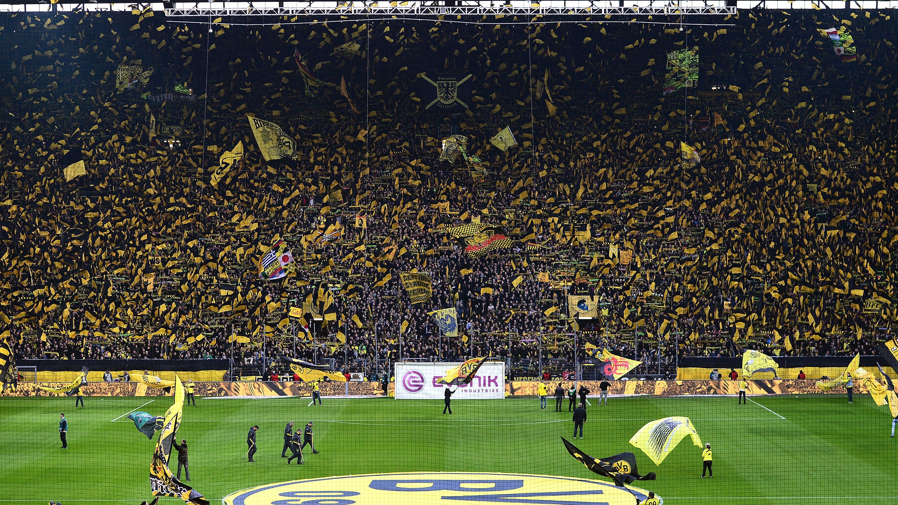 Borussia Dortmund v FC Bayern Muenchen - Bundesliga