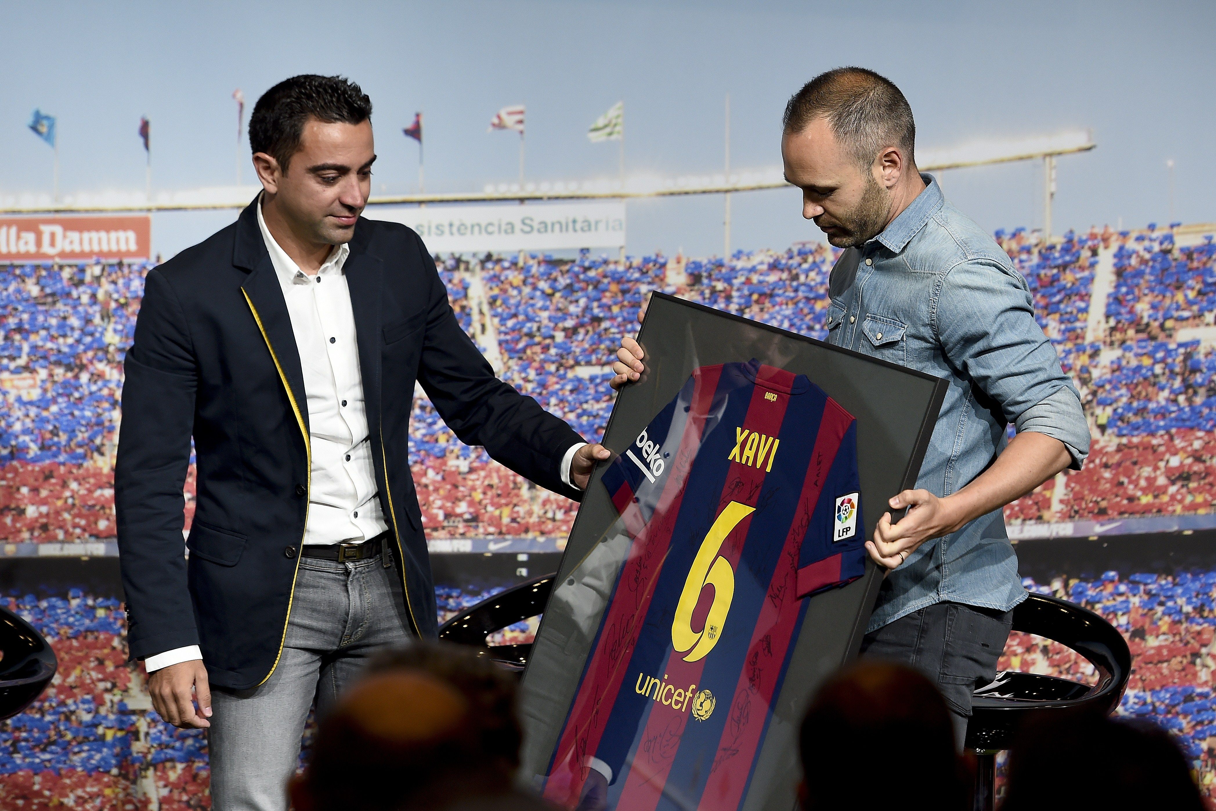 FBL-ESP-BARCELONA-XAVI-TRIBUTE