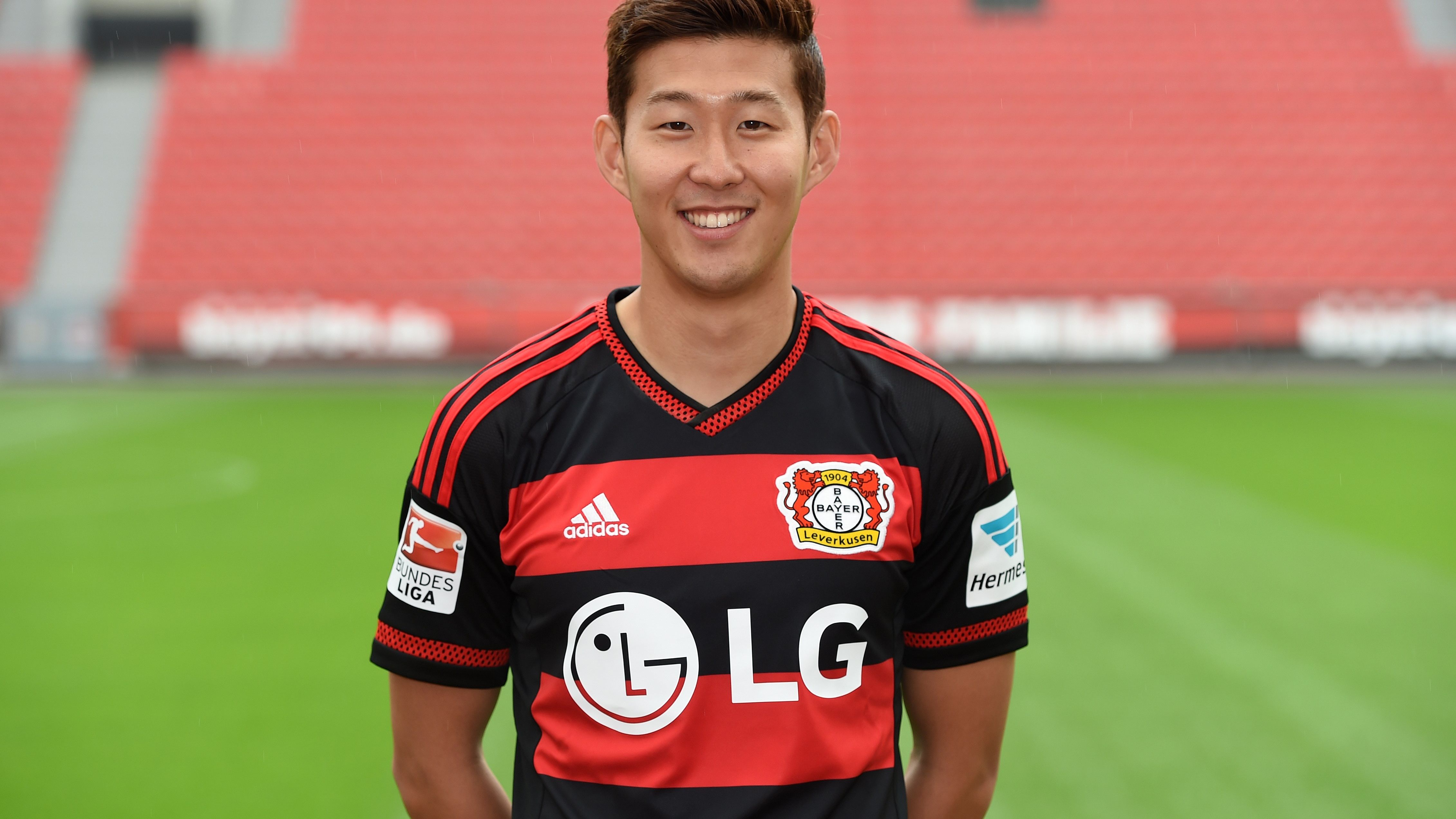 FBL-GER-BUNDESLIGA-LEVERKUSEN-TEAM-PRESENTATION