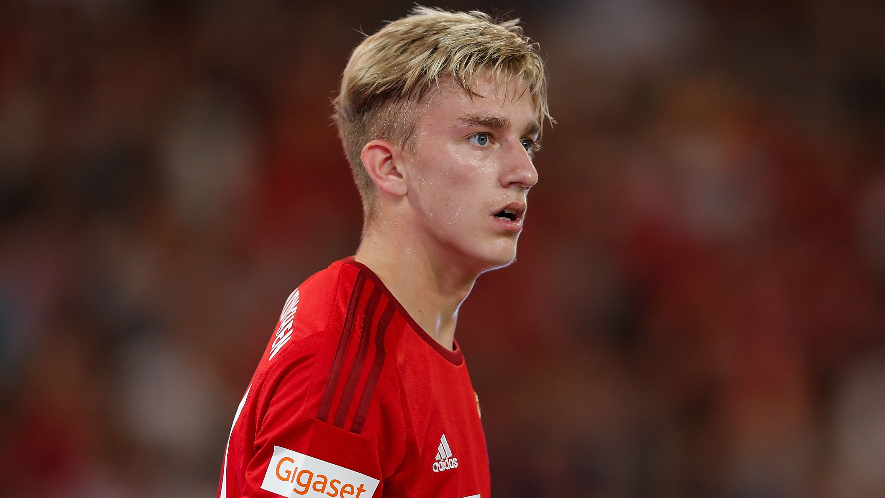 Bayern Munich v FC Valencia