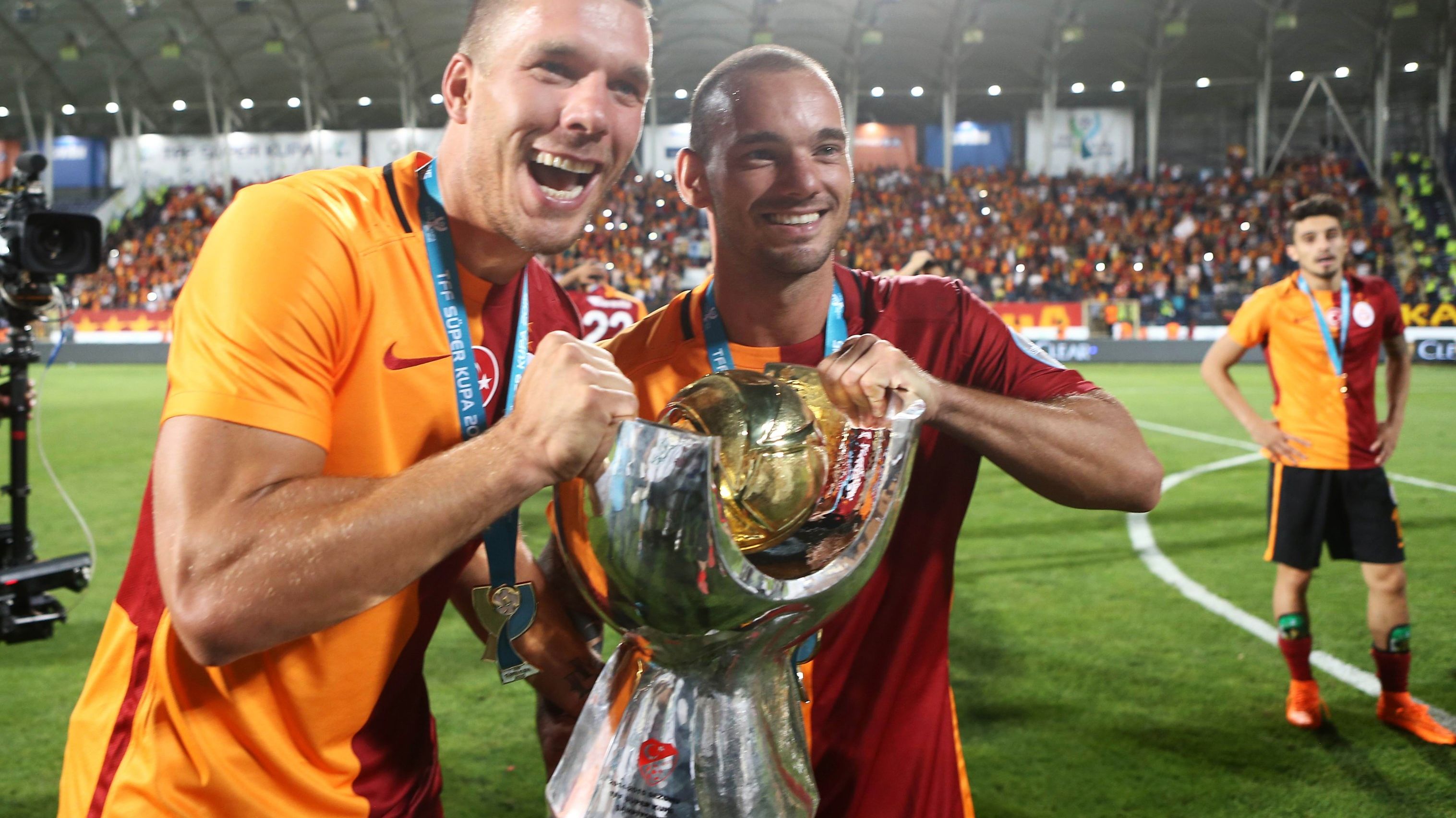 FBL-TUR-SUPERCUP-GALATASARAY-BURSASPOR