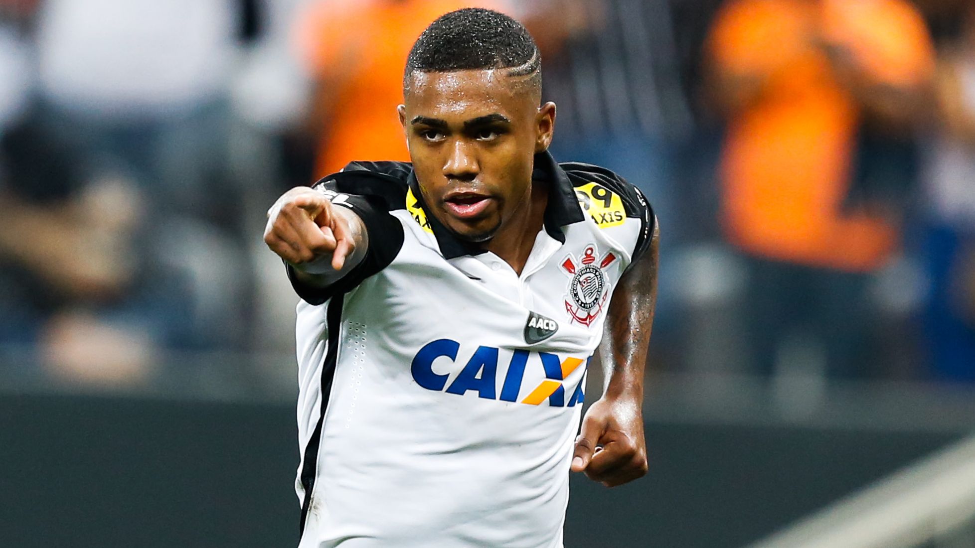 Corinthians v Goias - Brasileirao Series A 2015