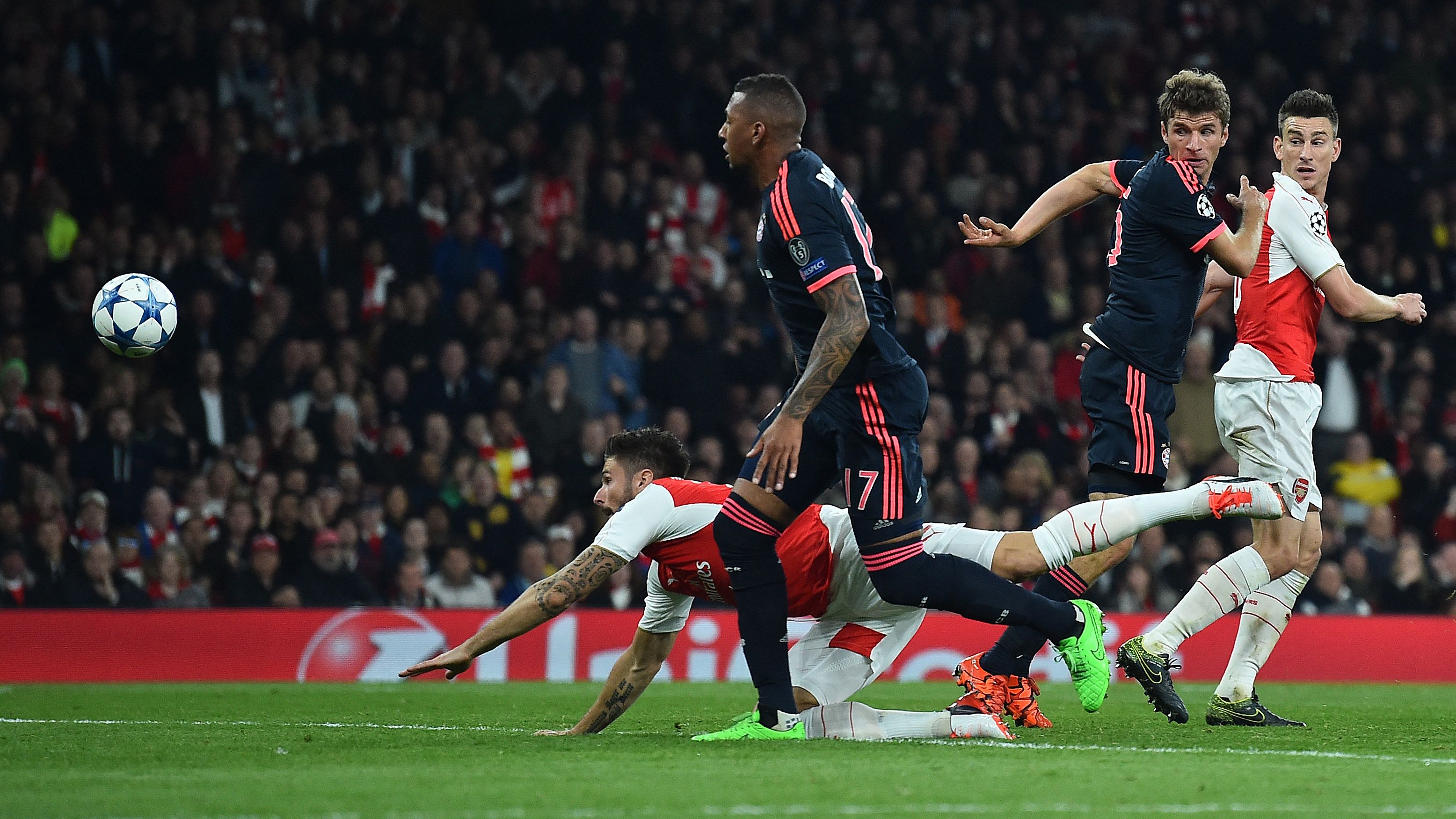 FBL-EUR-C1-ARSENAL-BAYERN MUNICH