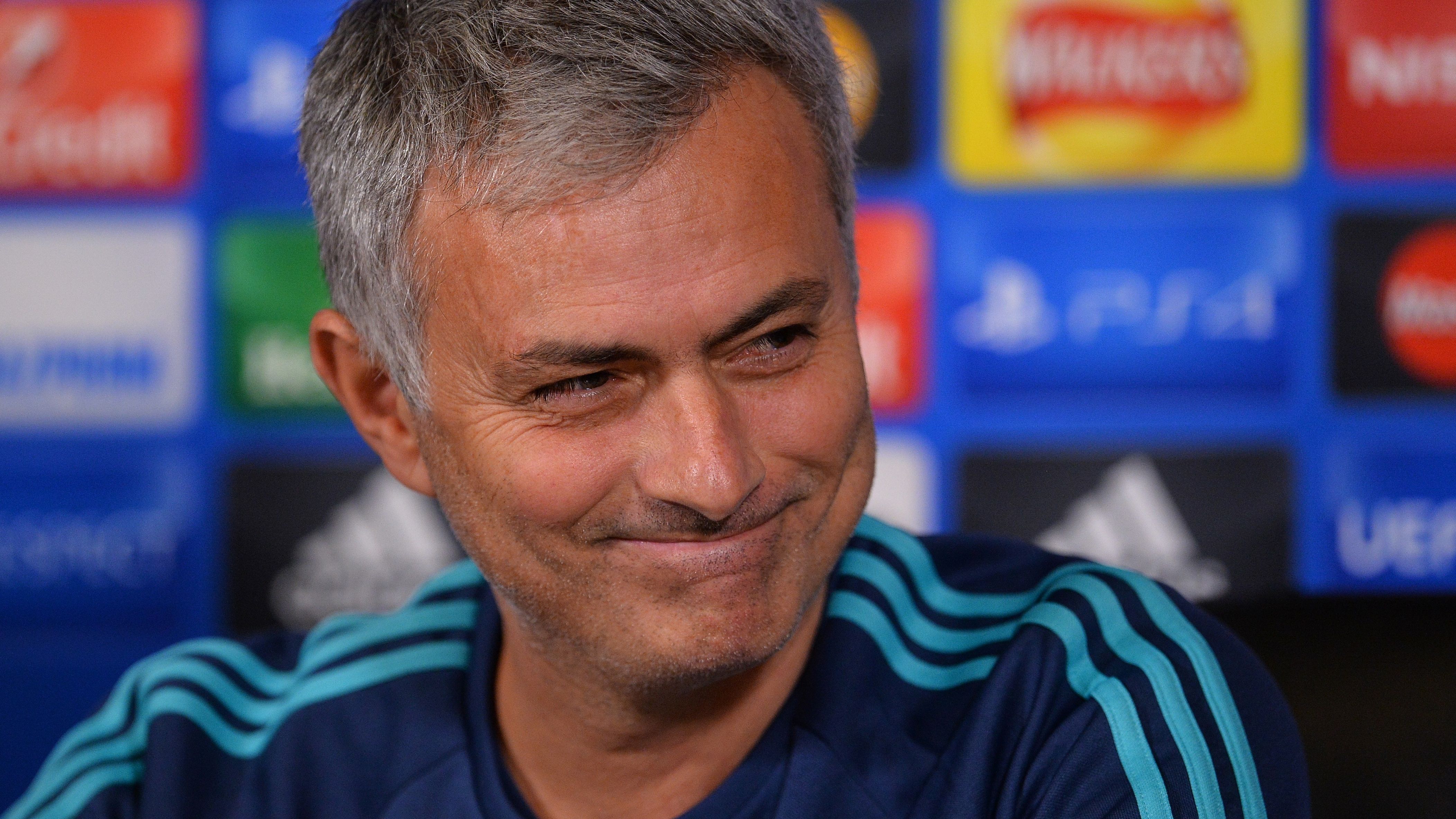 FBL-EUR-C1-CHELSEA-PRESSER