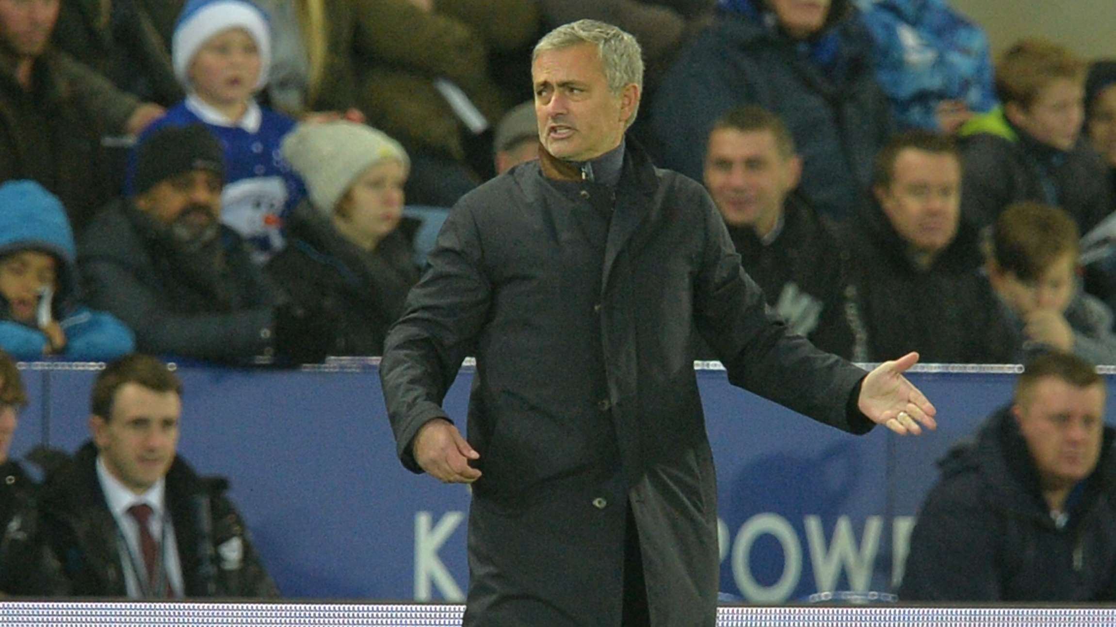 FBL-ENG-PR-LEICESTER-CHELSEA