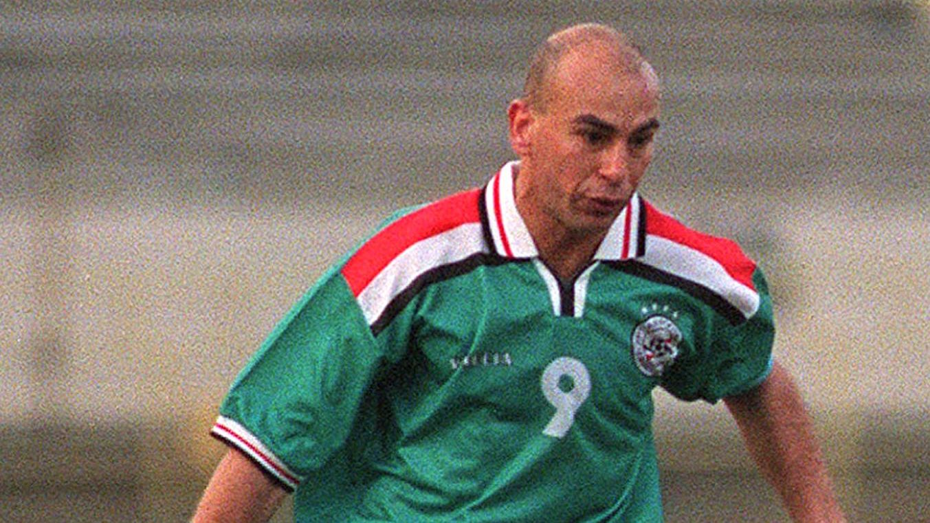 Egyption soccer star Hossam Hassan plays against C