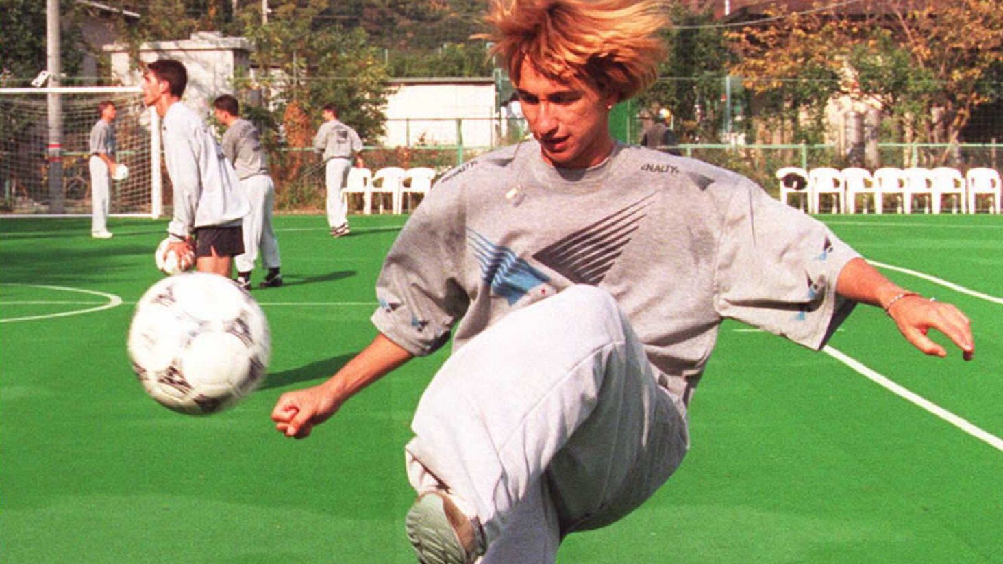 Paulo Nunes, forward of Brazilian football club Gr