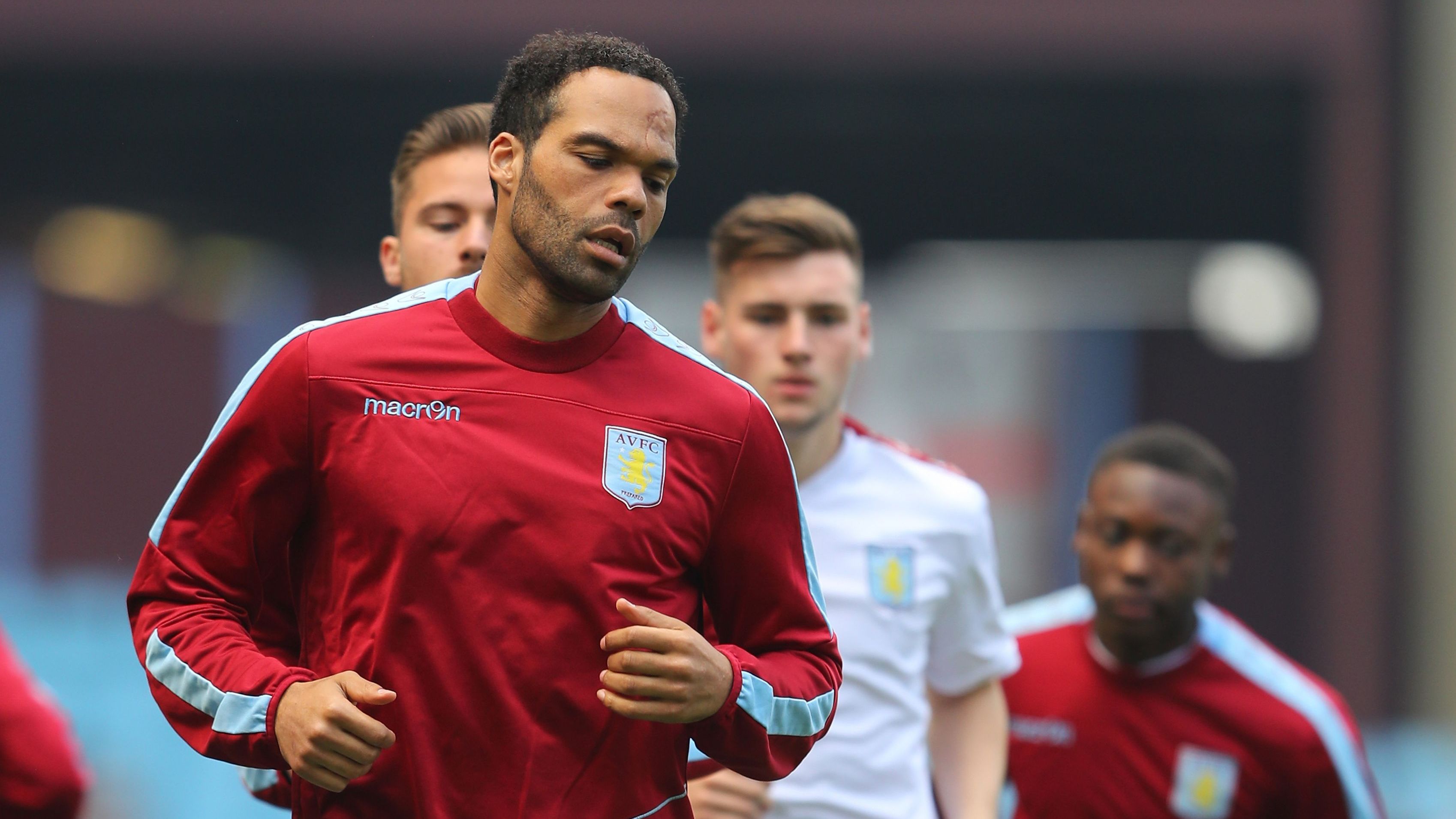 Aston Villa v Newcastle United - Premier League