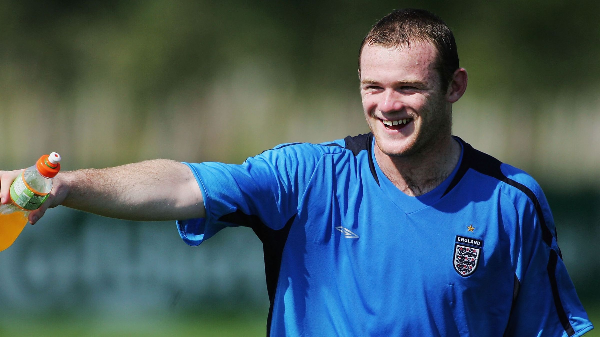 Wayne Rooney called out over England training ground incident as ex-team-mate Michael Owen insists Man Utd legend had 'no respect' | Goal.com UK