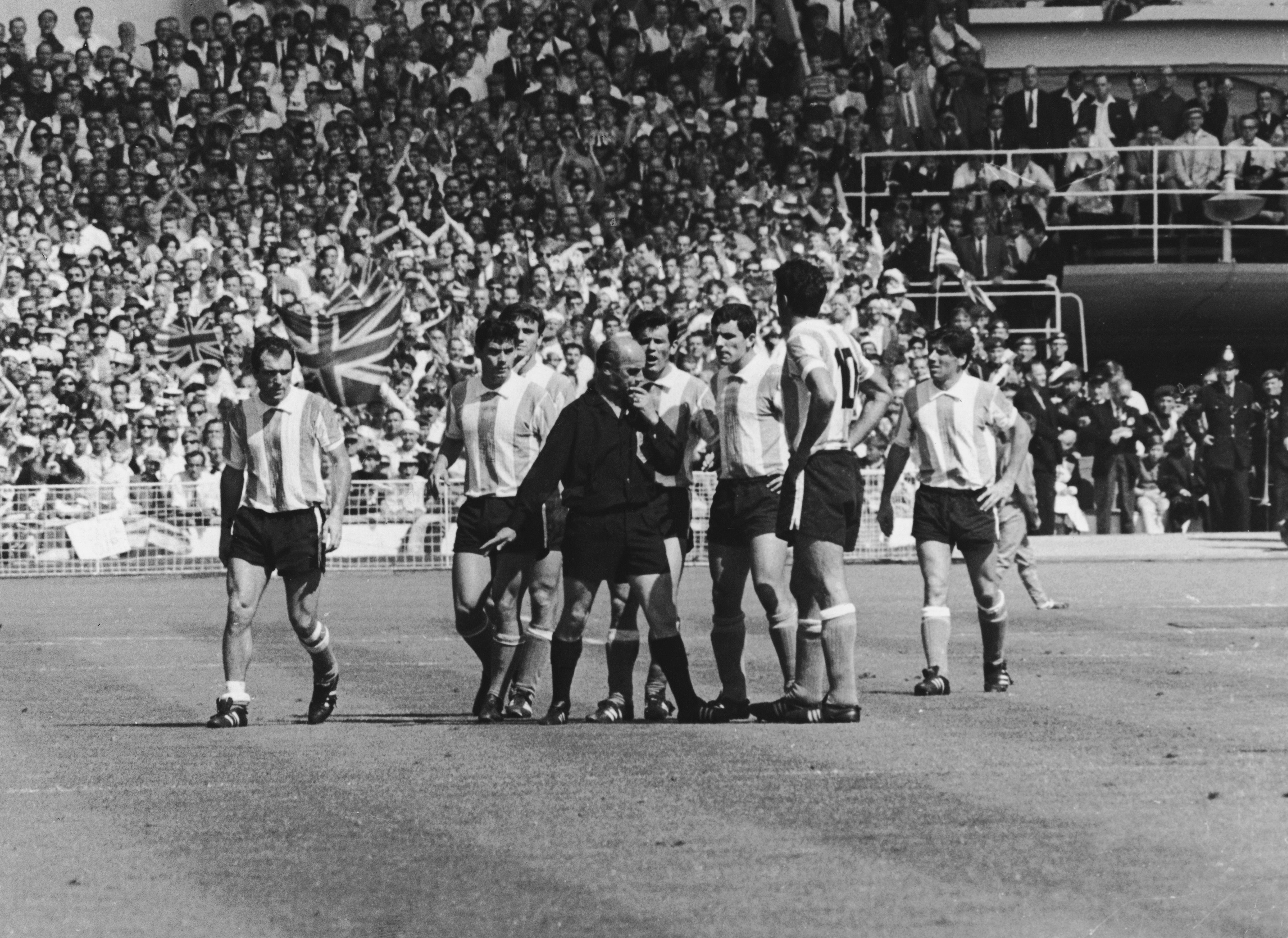 England V Argentina