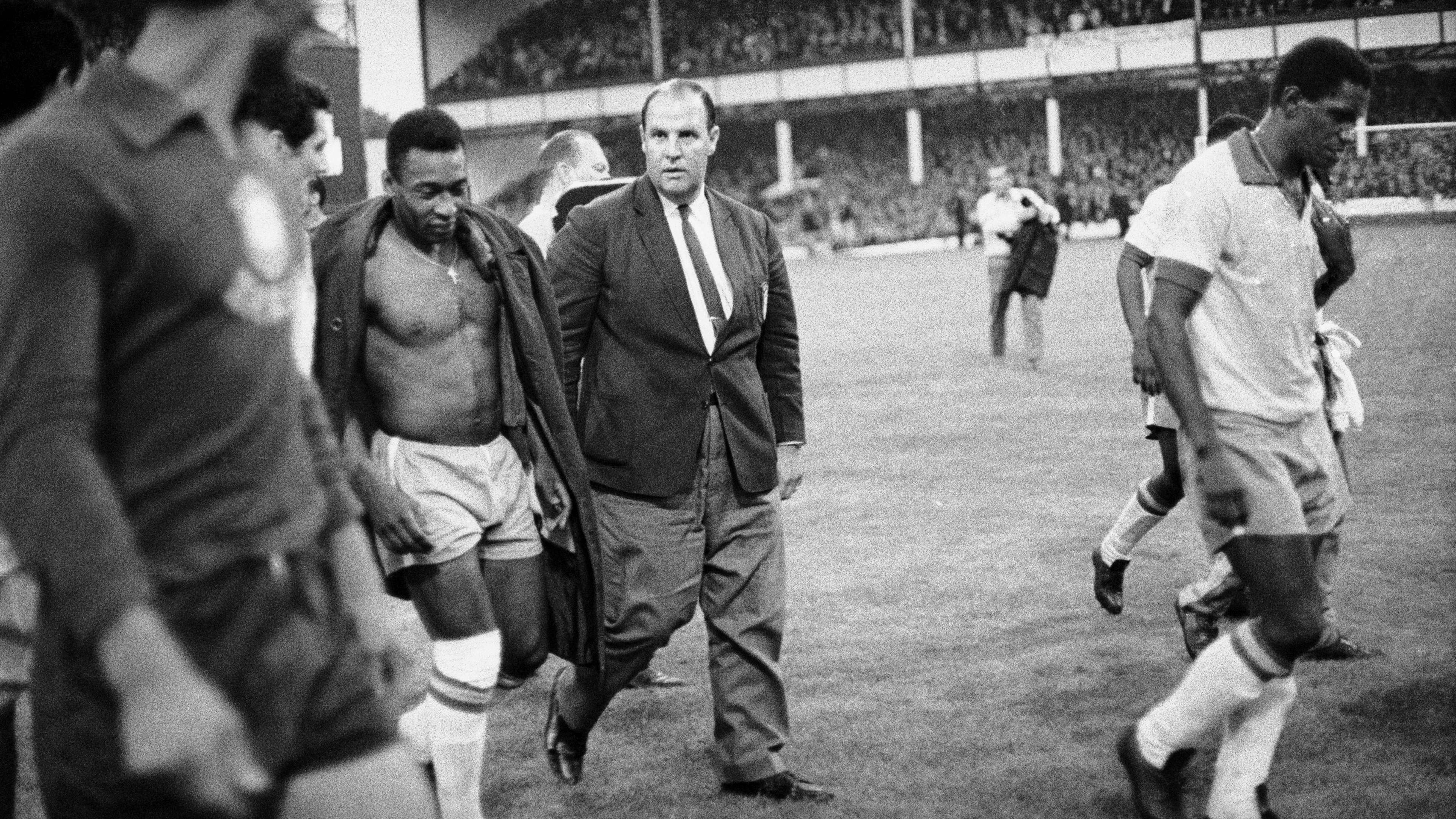 Pele Leaves The Pitch