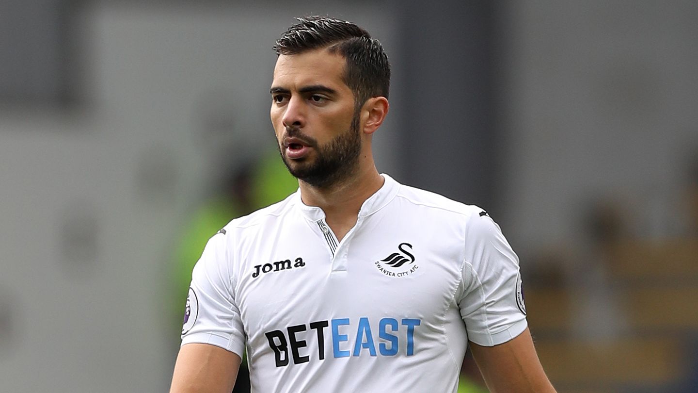 Burnley v Swansea City - Premier League