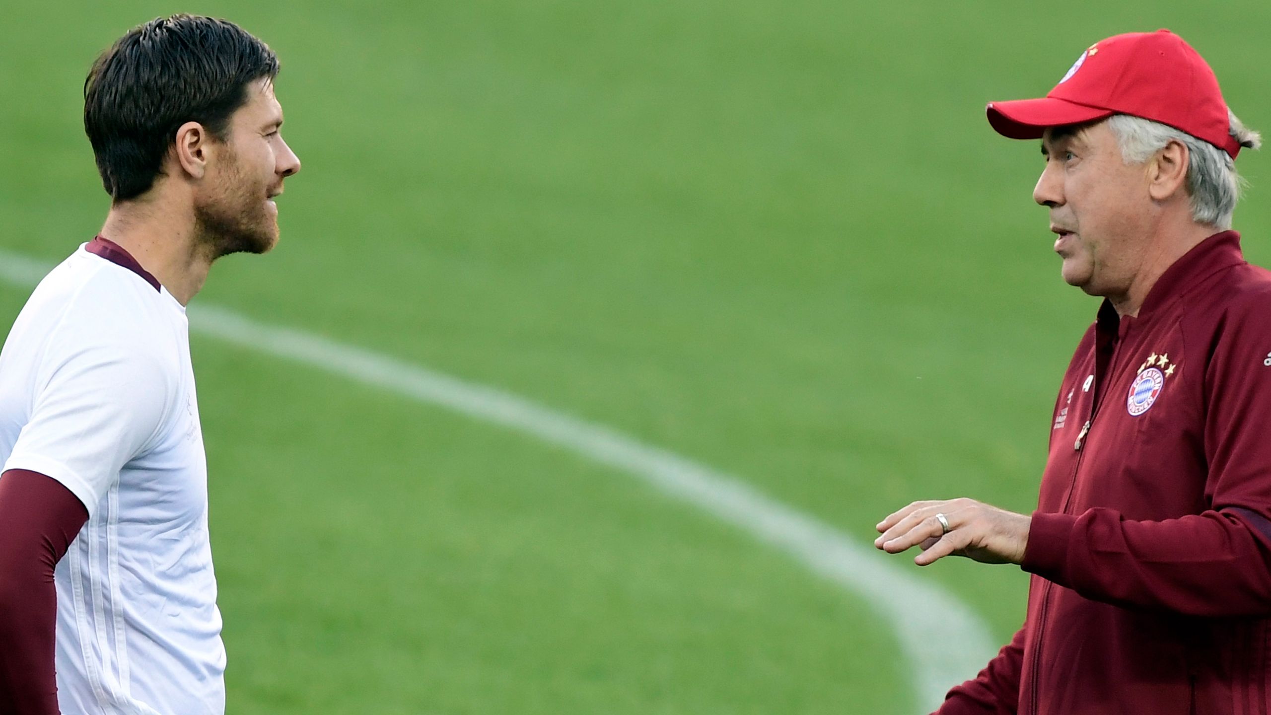 FBL-EUR-C1-BAYERN-MUNICH-TRAINING