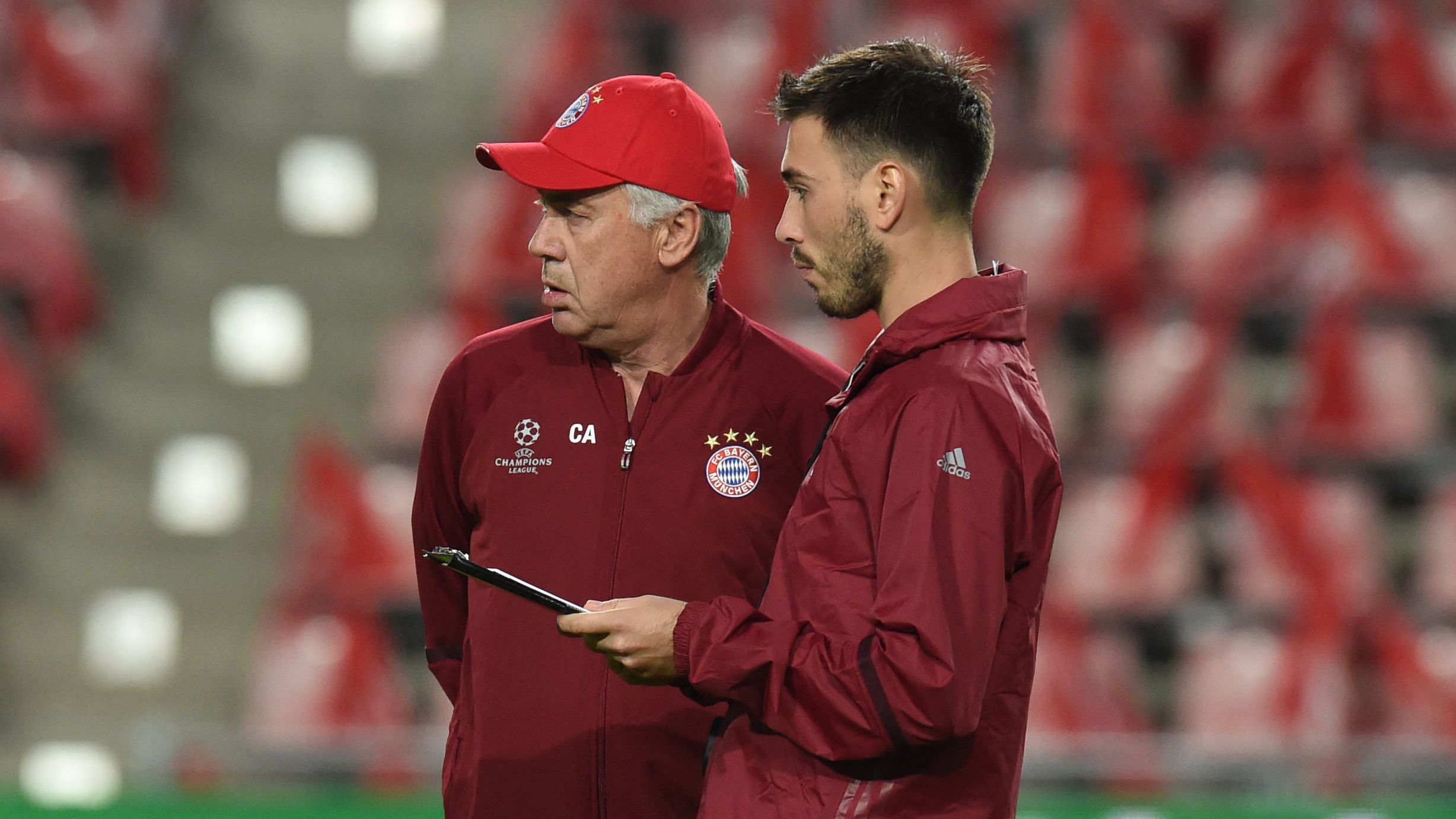 FBL-EUR-C1-BAYERN-MUNICH-TRAINING