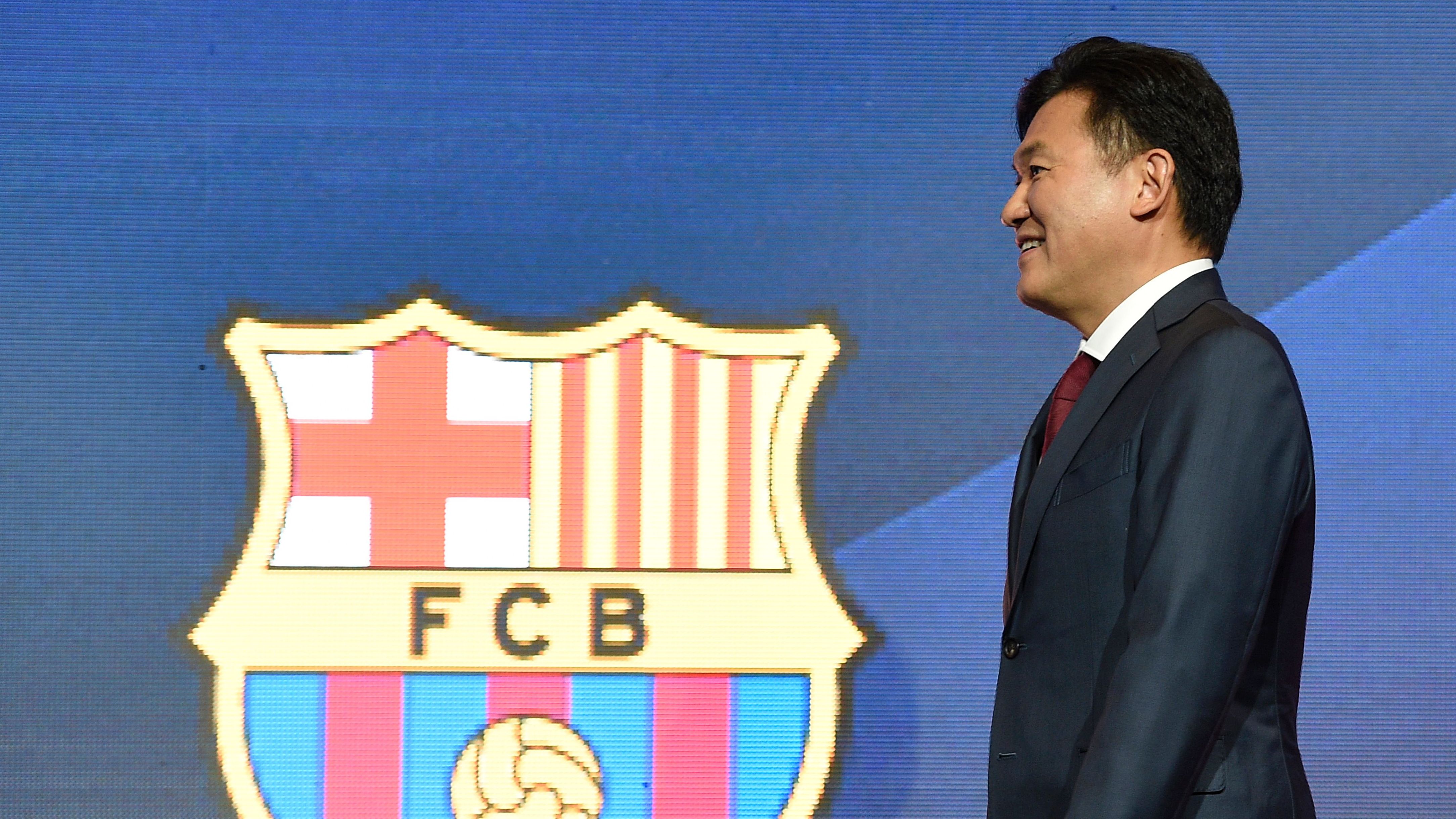 FBL-ESP-BARCELONA-SPONSOR-RAKUTEN