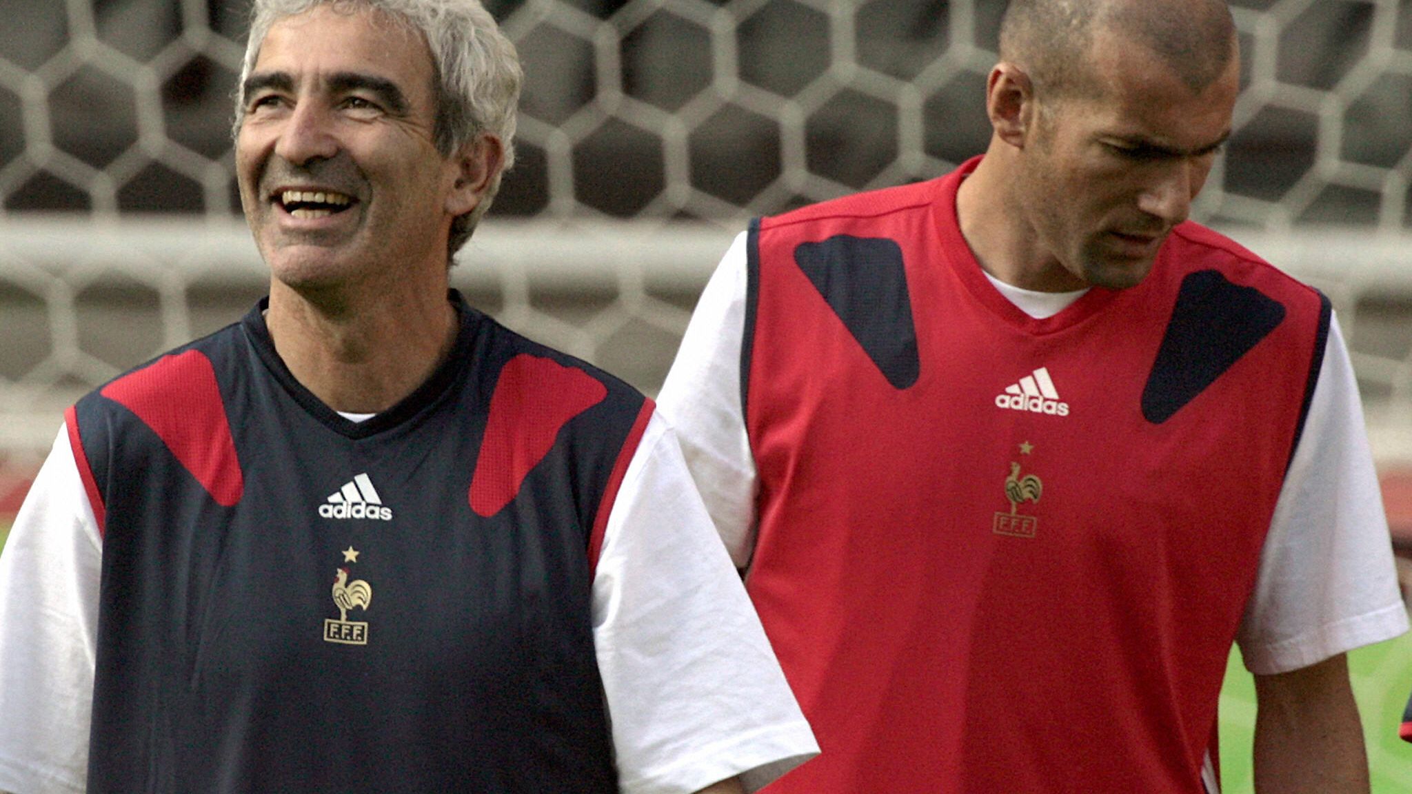 French coach Raymond Domenech (L) and mi