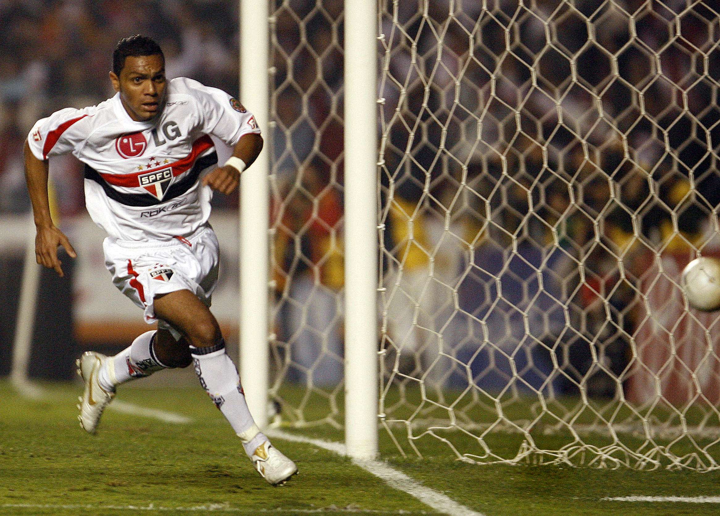 CROPPED VERSION - Leandro, of Brazil's S