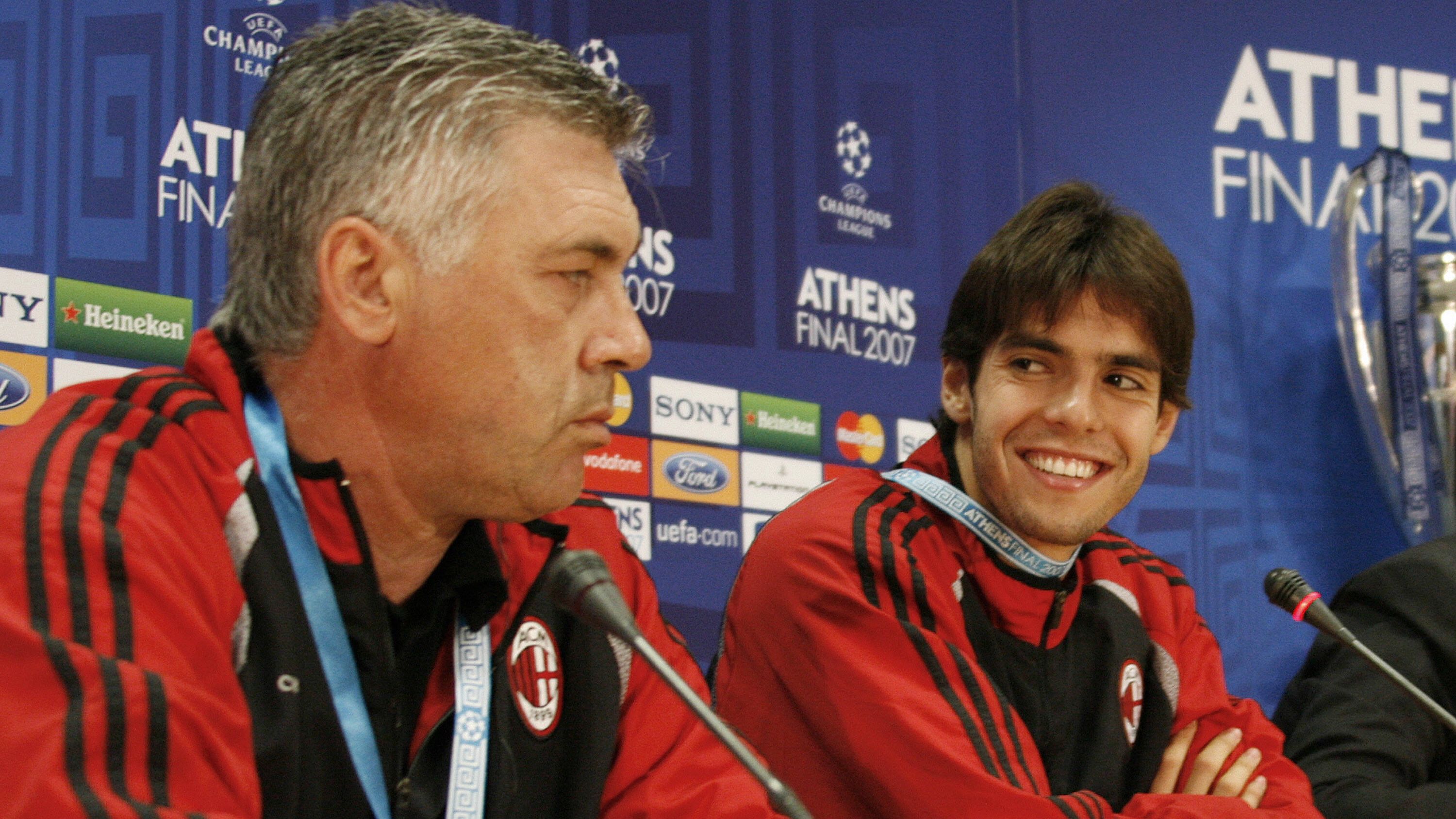 AC Milan's Brazilian midfielder Kaka (R)...