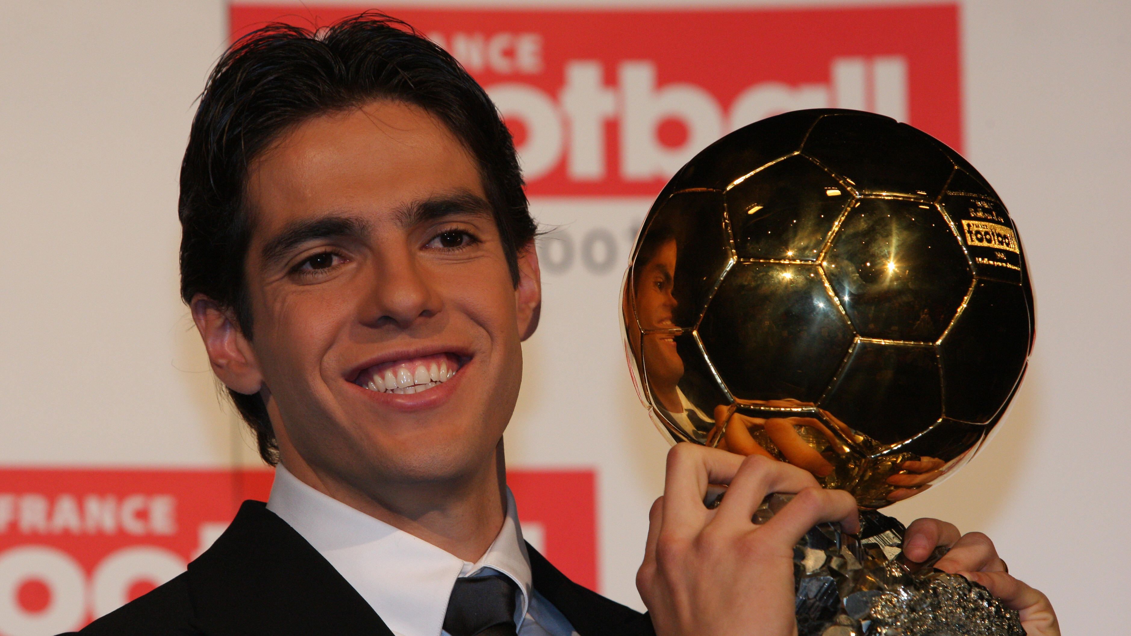 AC Milan's Brazilian midfielder Kaka pos