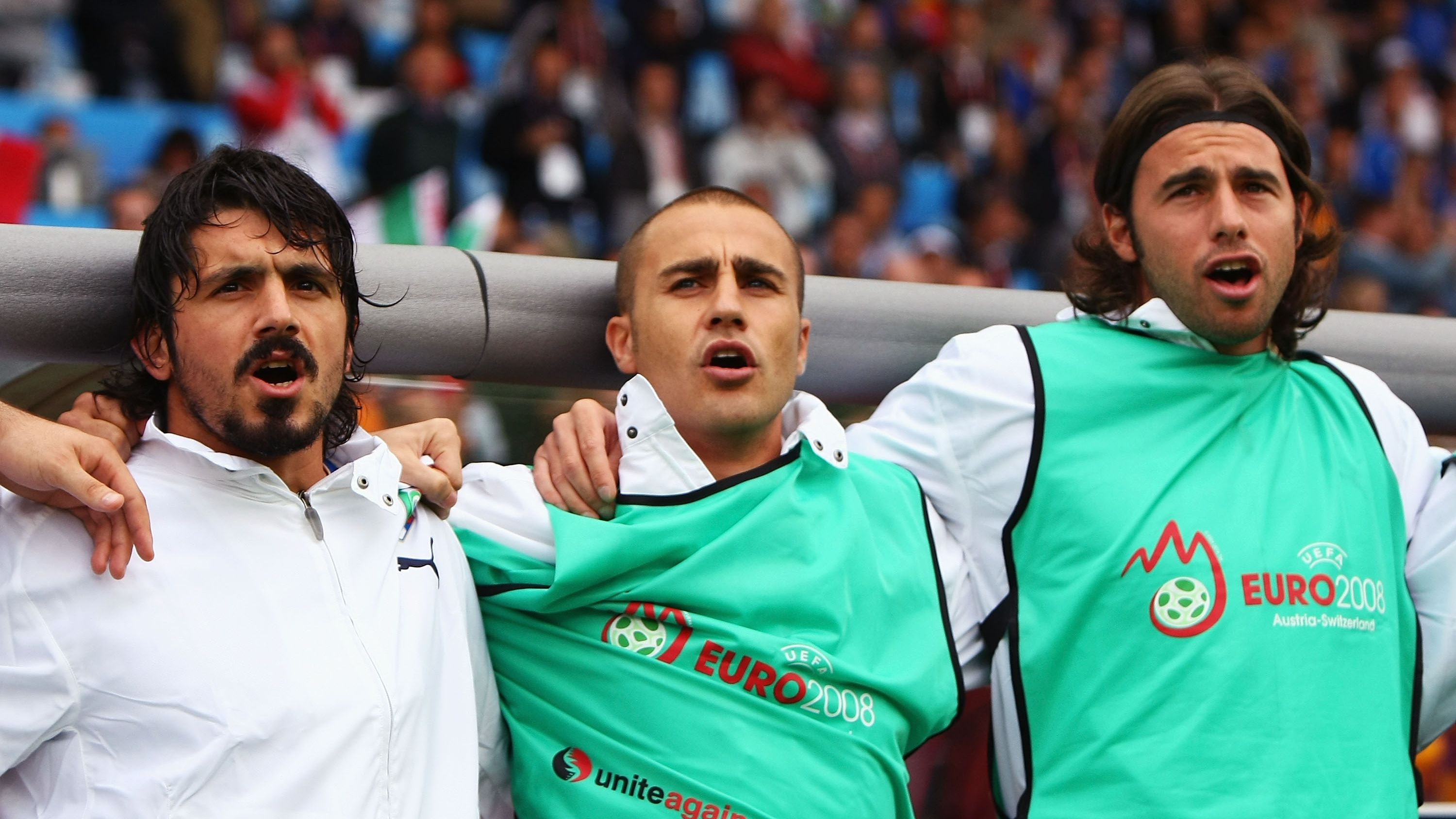 Italy v Romania - Group C Euro 2008